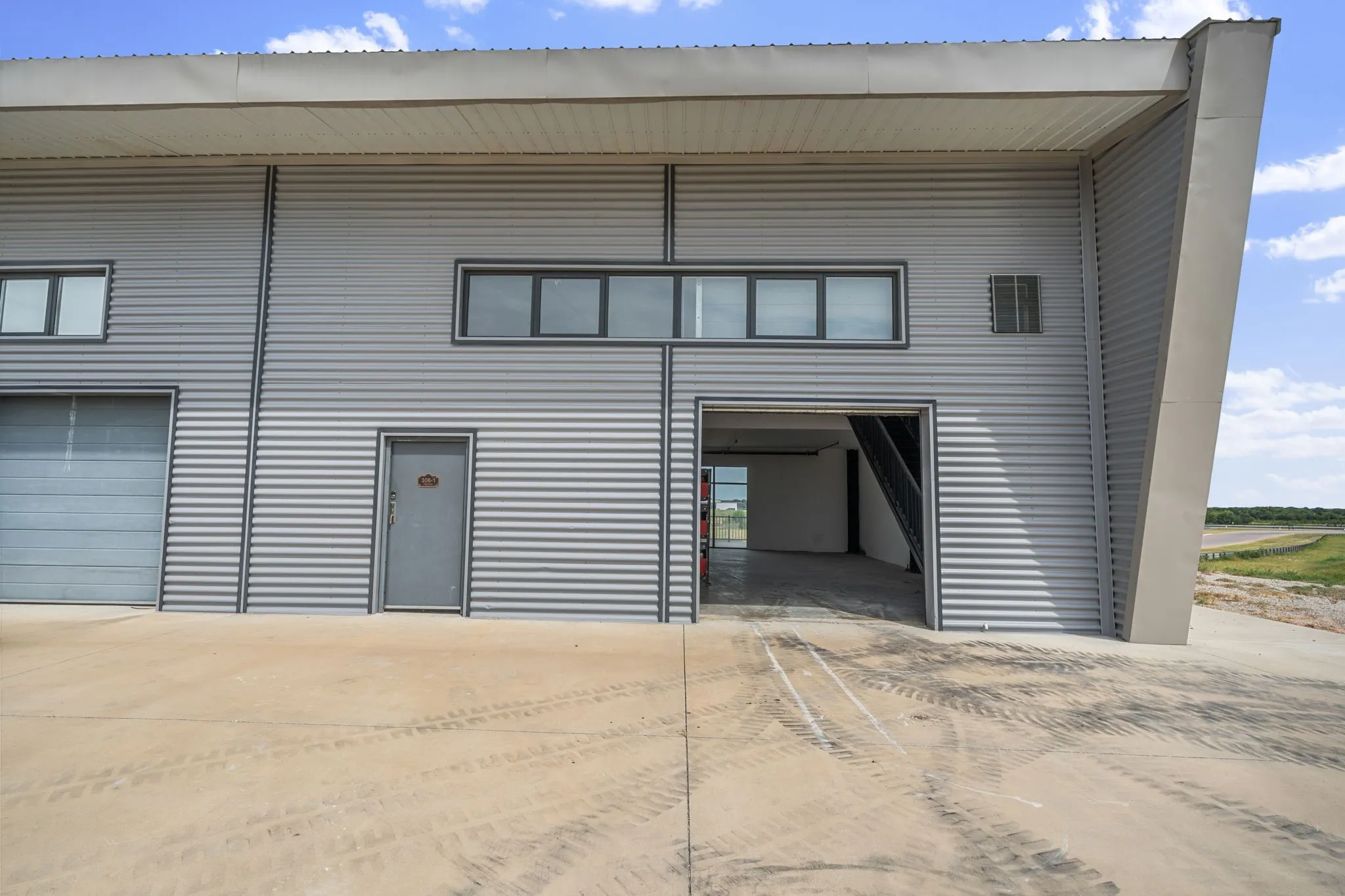 Condominium For Sale in Collin County , 306 Fast Lane 1, Anna, Texas 75409, 1 Bedroom, 1 Bathroom, 1 Garage spaces, 2,200 Sqft, built in 2024, mls#21367837, Real Estate Agent in Anna, Homes For Sale in Collin county, Homes For Sale in Anna, Realtor in Anna Texas, Real Estate Brokerage Independent Realty Texas, Luminita Cordes Realtor