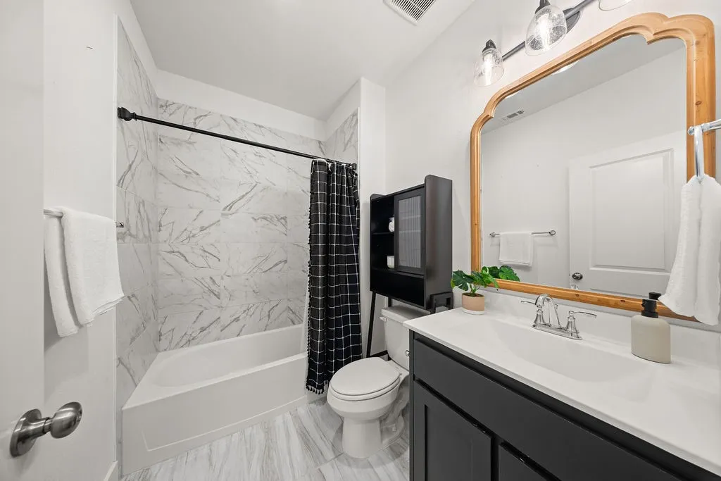 Single Family Residence For Sale in Tarrant County , 7436 Haggard Street, Fort Worth, Texas 76179, 4 Bedroom, 4 Bathroom, 2 Garage spaces, 3,404 Sqft, built in 2021, mls#21372325, Real Estate Agent in Fort Worth, Homes For Sale in Tarrant county, Homes For Sale in Fort Worth, Realtor in Fort Worth Texas, Real Estate Brokerage Independent Realty Texas, Luminita Cordes Realtor