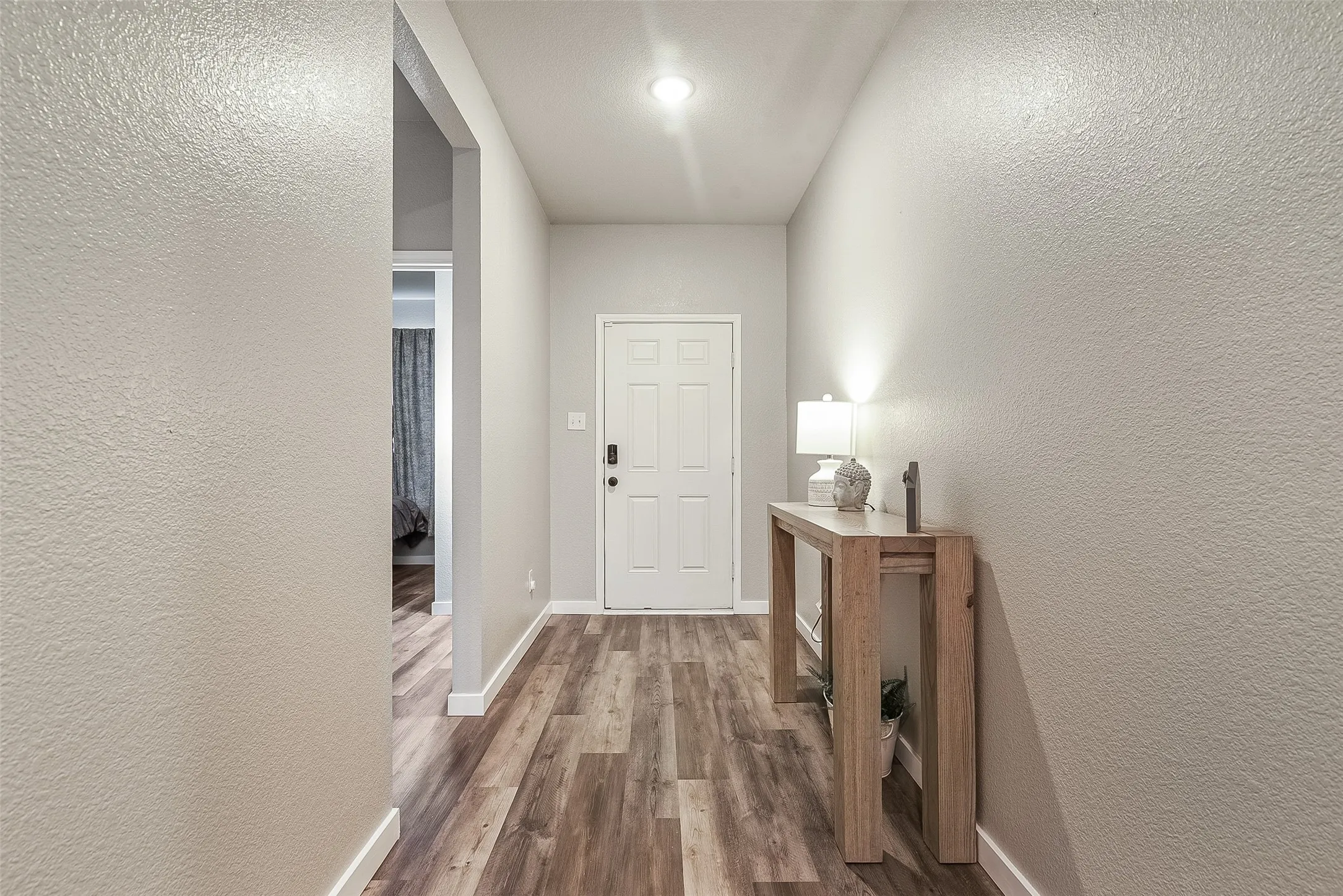Single Family Residence For Sale in Grayson County , 1048 Waverly Drive, Van Alstyne, Texas 75495, 4 Bedroom, 2 Bathroom, 2 Garage spaces, 1,903 Sqft, built in 2020, mls#21372645, Real Estate Agent in Van Alstyne, Homes For Sale in Grayson county, Homes For Sale in Van Alstyne, Realtor in Van Alstyne Texas, Real Estate Brokerage Independent Realty Texas, Luminita Cordes Realtor