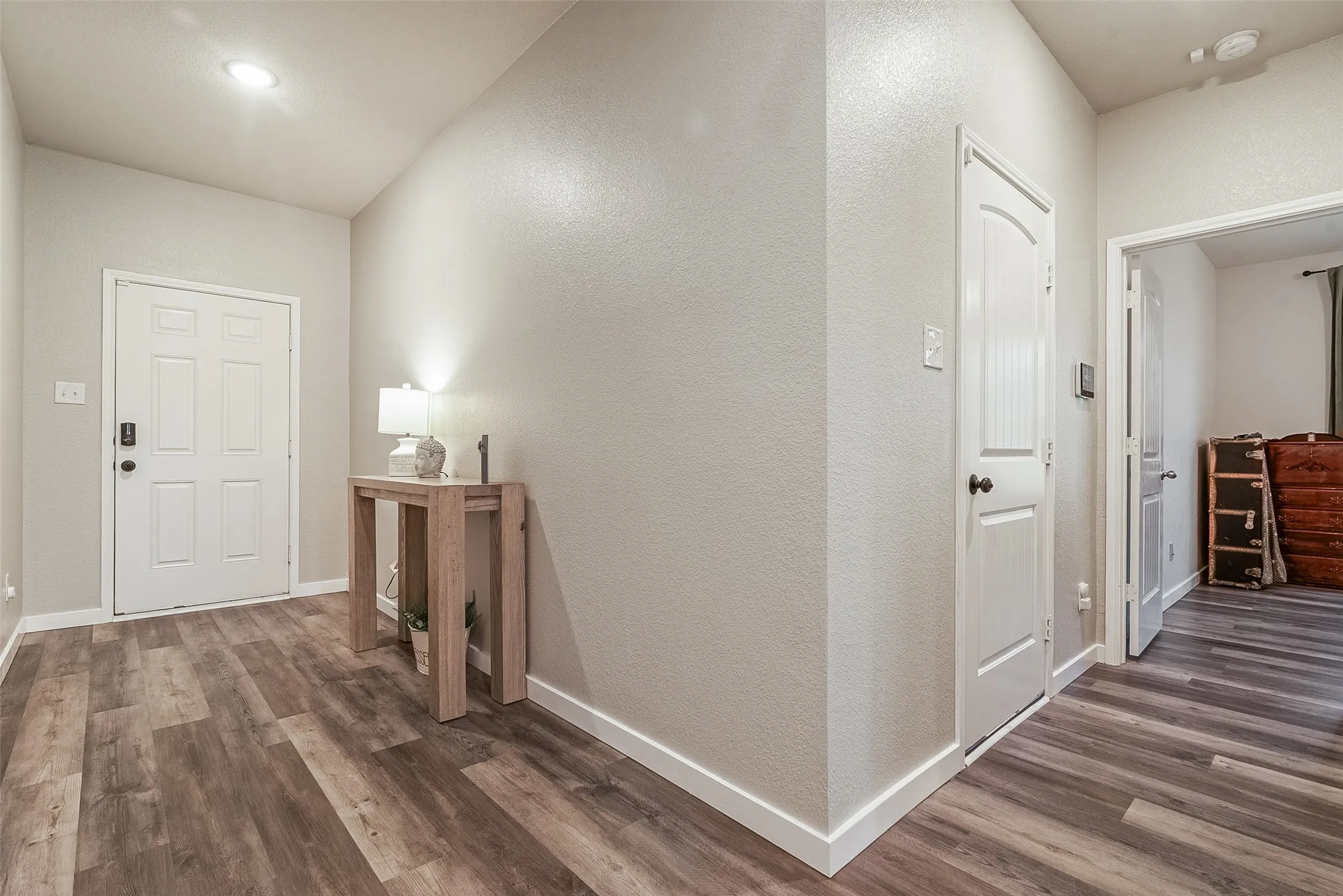 Single Family Residence For Sale in Grayson County , 1048 Waverly Drive, Van Alstyne, Texas 75495, 4 Bedroom, 2 Bathroom, 2 Garage spaces, 1,903 Sqft, built in 2020, mls#21372645, Real Estate Agent in Van Alstyne, Homes For Sale in Grayson county, Homes For Sale in Van Alstyne, Realtor in Van Alstyne Texas, Real Estate Brokerage Independent Realty Texas, Luminita Cordes Realtor