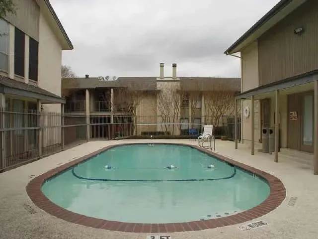 Condominium For Rent in Dallas County , 12816 Midway Road 1049, Dallas, Texas 75244, 2 Bedroom, 2 Bathroom, Garage spaces, 851 Sqft, built in 1970, mls#21372646, Real Estate Agent in Dallas, Homes For Rent in Dallas county, Homes For Rent in Dallas, Realtor in Dallas Texas, Real Estate Brokerage Independent Realty Texas, Luminita Cordes Realtor
