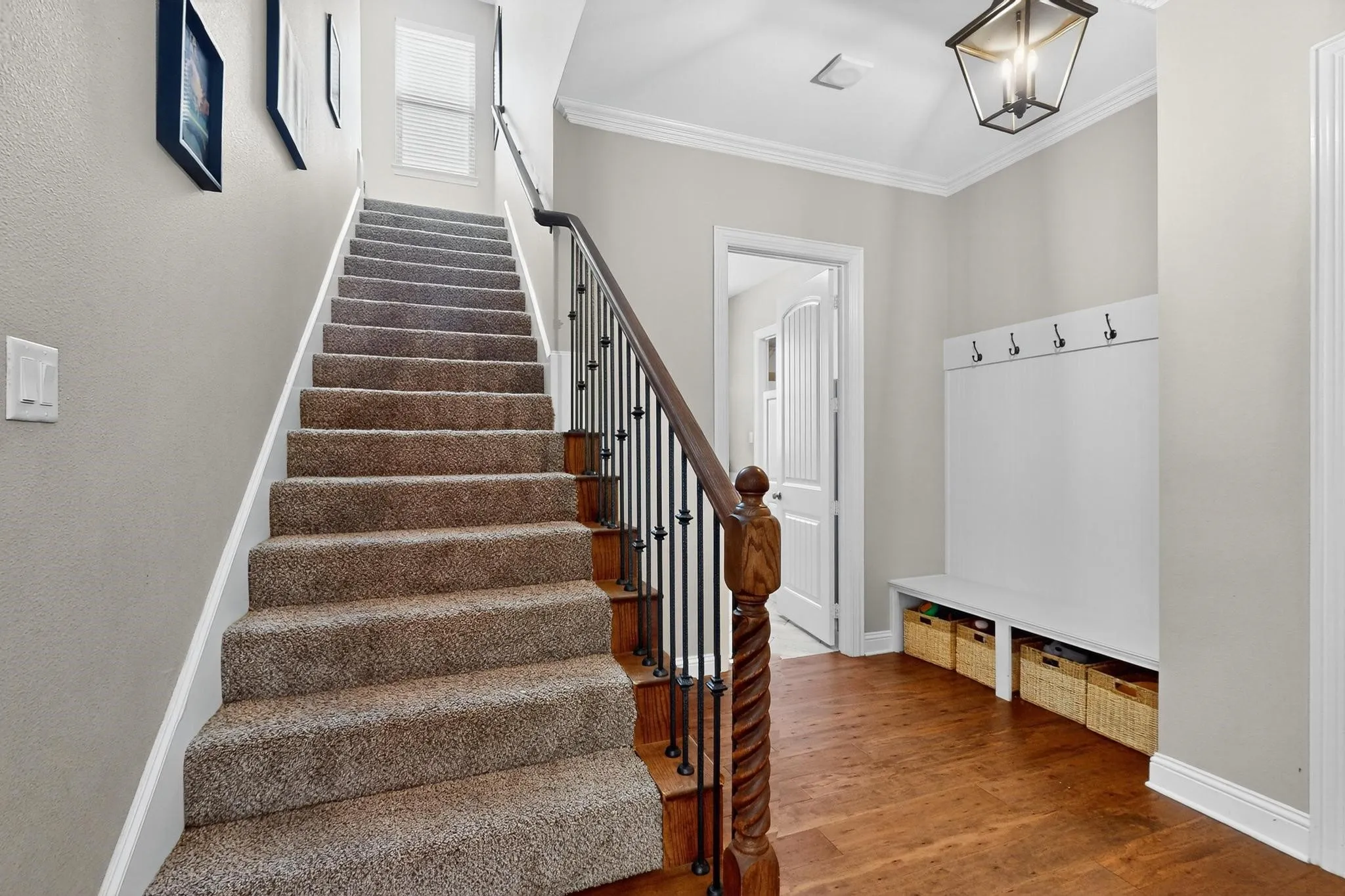 Single Family Residence For Sale in Kaufman County , 19121 Shortmeadow, Forney, Texas 75126, 3 Bedroom, 4 Bathroom, 3 Garage spaces, 3,137 Sqft, built in 2016, mls#21372253, Real Estate Agent in Forney, Homes For Sale in Kaufman county, Homes For Sale in Forney, Realtor in Forney Texas, Real Estate Brokerage Independent Realty Texas, Luminita Cordes Realtor