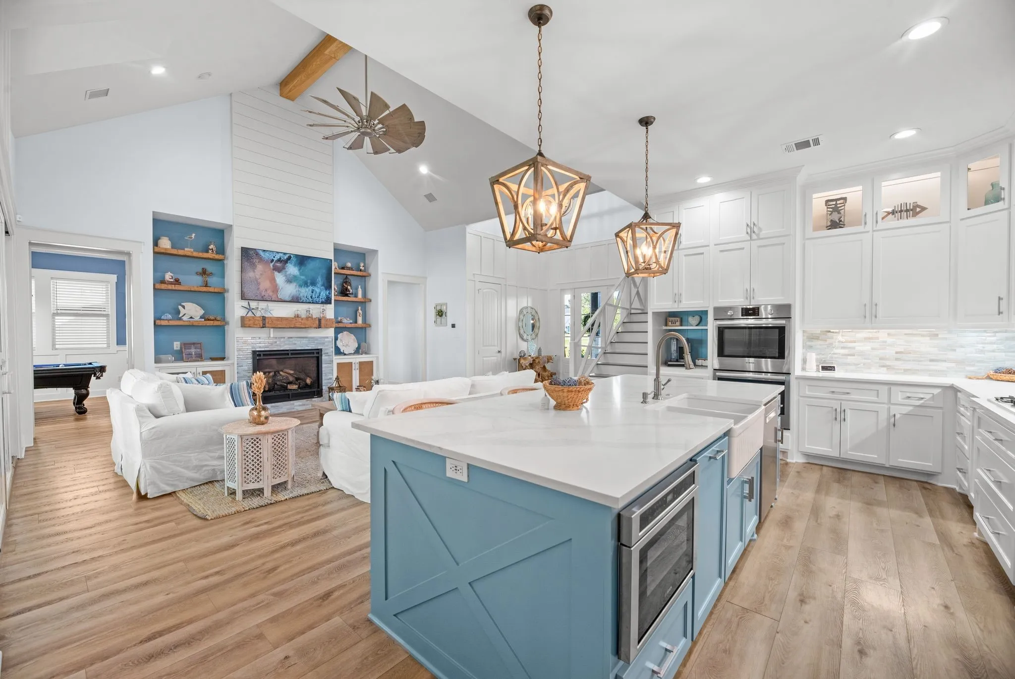 Single Family Residence For Sale in Navarro County , 1121 The Shores Drive, Corsicana, Texas 75109, 4 Bedroom, 4 Bathroom, 3 Garage spaces, 3,677 Sqft, built in 2021, mls#21370795, Real Estate Agent in Corsicana, Homes For Sale in Navarro county, Homes For Sale in Corsicana, Realtor in Corsicana Texas, Real Estate Brokerage Independent Realty Texas, Luminita Cordes Realtor