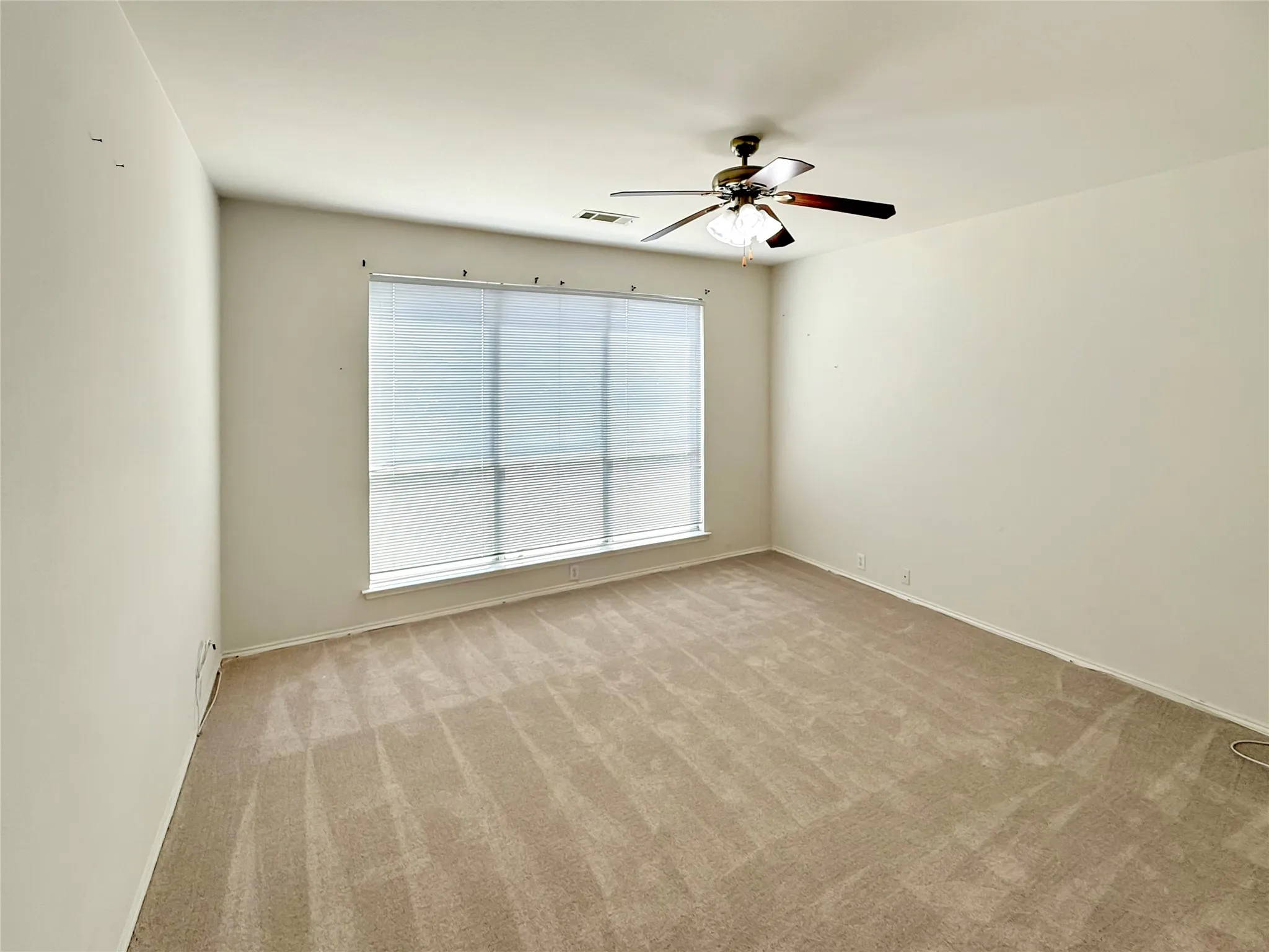 Single Family Residence For Rent in Tarrant County , 1740 Hidden Brook Drive, Grand Prairie, Texas 75050, 4 Bedroom, 3 Bathroom, 2 Garage spaces, 2,582 Sqft, built in 2005, mls#21372636, Real Estate Agent in Grand Prairie, Homes For Rent in Tarrant county, Homes For Rent in Grand Prairie, Realtor in Grand Prairie Texas, Real Estate Brokerage Independent Realty Texas, Luminita Cordes Realtor