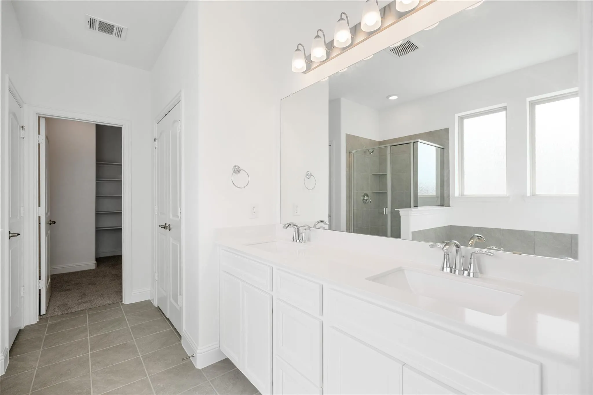 Single Family Residence For Rent in Collin County , 2111 Sandpiper Way, Princeton, Texas 75407, 5 Bedroom, 3 Bathroom, 2 Garage spaces, 2,847 Sqft, built in 2024, mls#21372630, Real Estate Agent in Princeton, Homes For Rent in Collin county, Homes For Rent in Princeton, Realtor in Princeton Texas, Real Estate Brokerage Independent Realty Texas, Luminita Cordes Realtor