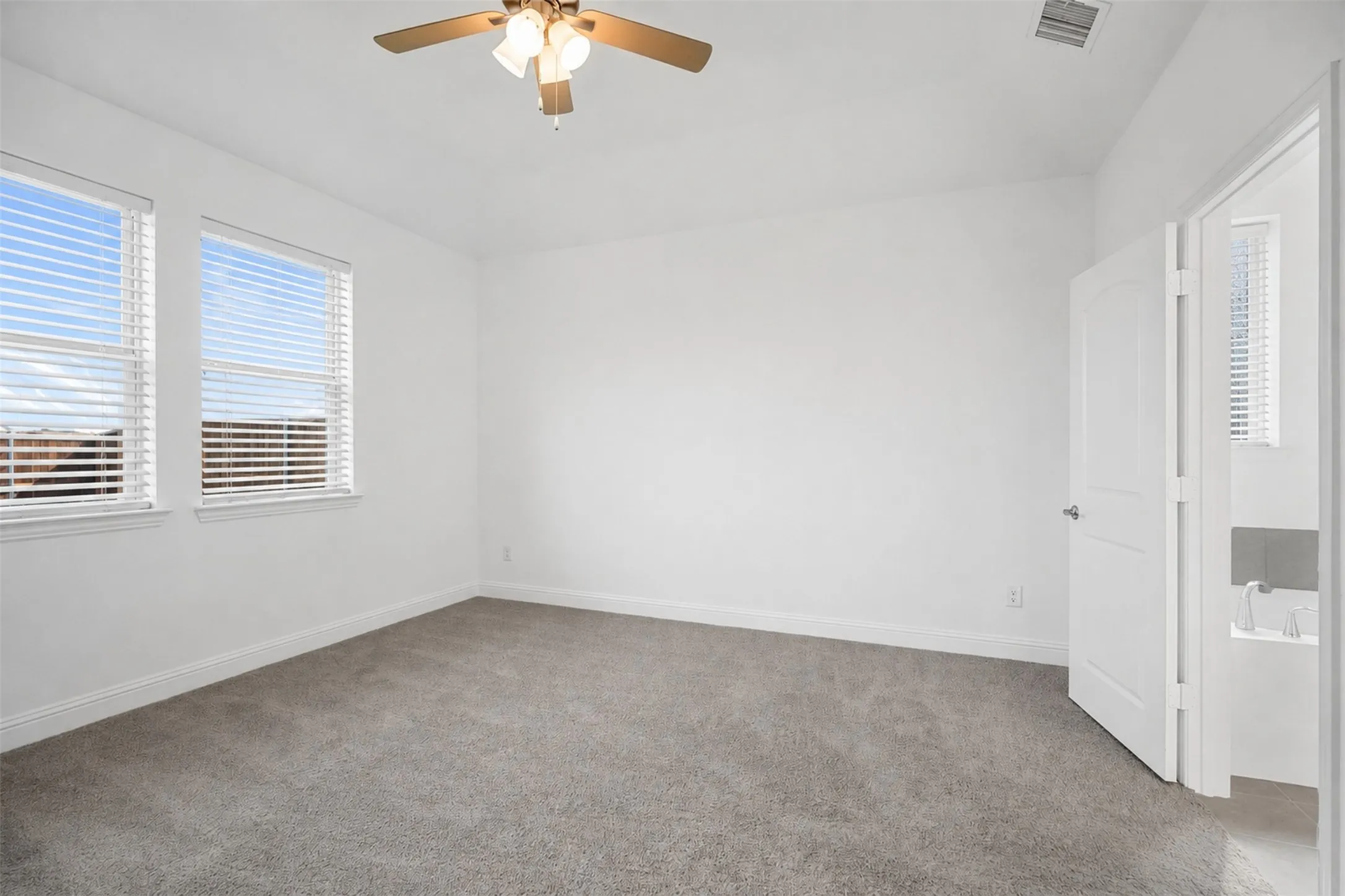 Single Family Residence For Rent in Collin County , 2111 Sandpiper Way, Princeton, Texas 75407, 5 Bedroom, 3 Bathroom, 2 Garage spaces, 2,847 Sqft, built in 2024, mls#21372630, Real Estate Agent in Princeton, Homes For Rent in Collin county, Homes For Rent in Princeton, Realtor in Princeton Texas, Real Estate Brokerage Independent Realty Texas, Luminita Cordes Realtor