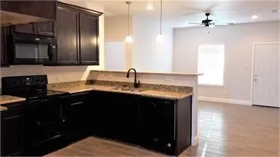 Single Family Residence For Rent in Hunt County , 2208 Oliver Street, Greenville, Texas 75401, 3 Bedroom, 2 Bathroom, 2 Garage spaces, 1,559 Sqft, built in 2017, mls#21372662, Real Estate Agent in Greenville, Homes For Rent in Hunt county, Homes For Rent in Greenville, Realtor in Greenville Texas, Real Estate Brokerage Independent Realty Texas, Luminita Cordes Realtor
