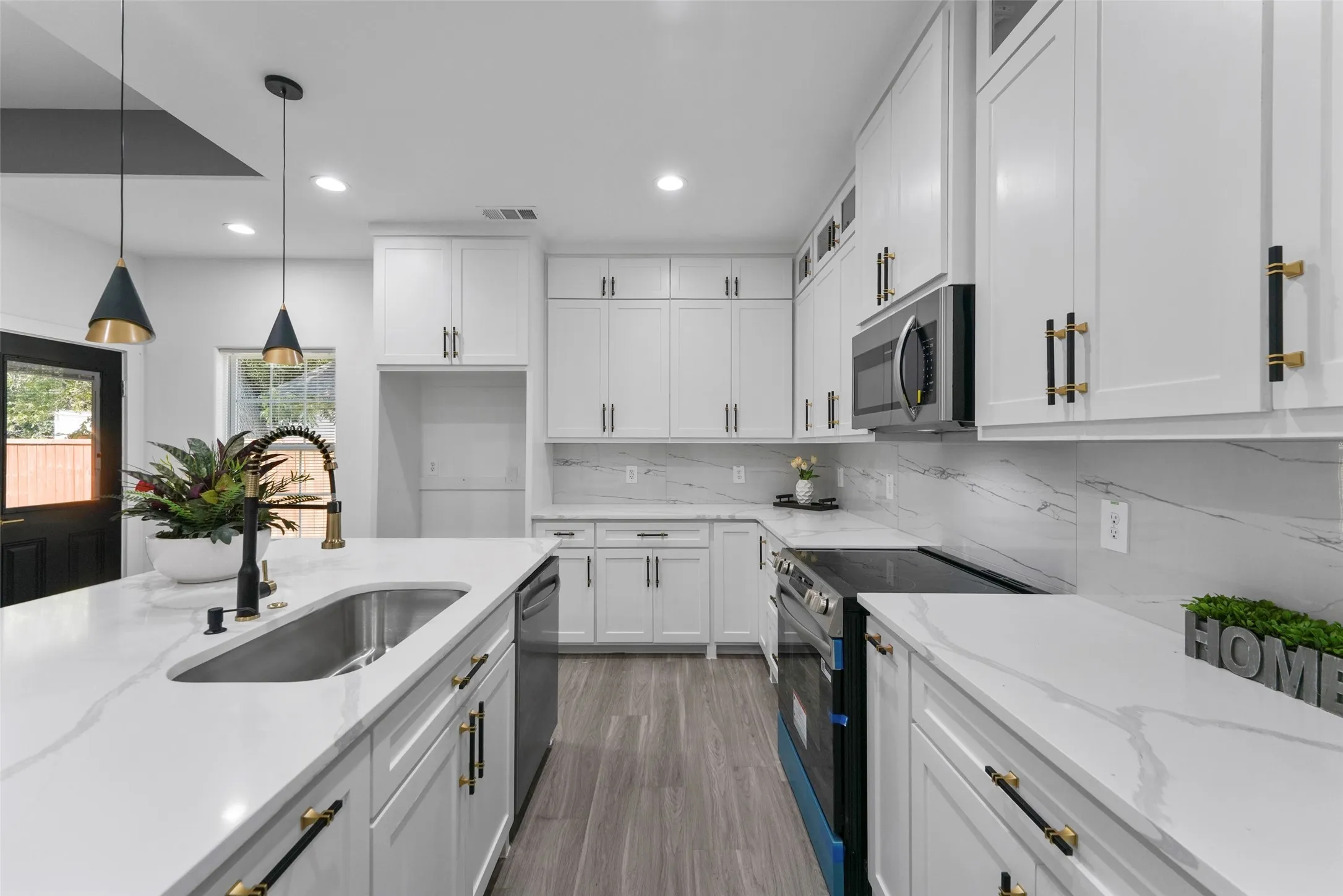 Single Family Residence For Sale in Kaufman County , 300 S 5th Street, Crandall, Texas 75114, 4 Bedroom, 2 Bathroom, 1 Garage spaces, 1,585 Sqft, built in 2026, mls#21371136, Real Estate Agent in Crandall, Homes For Sale in Kaufman county, Homes For Sale in Crandall, Realtor in Crandall Texas, Real Estate Brokerage Independent Realty Texas, Luminita Cordes Realtor