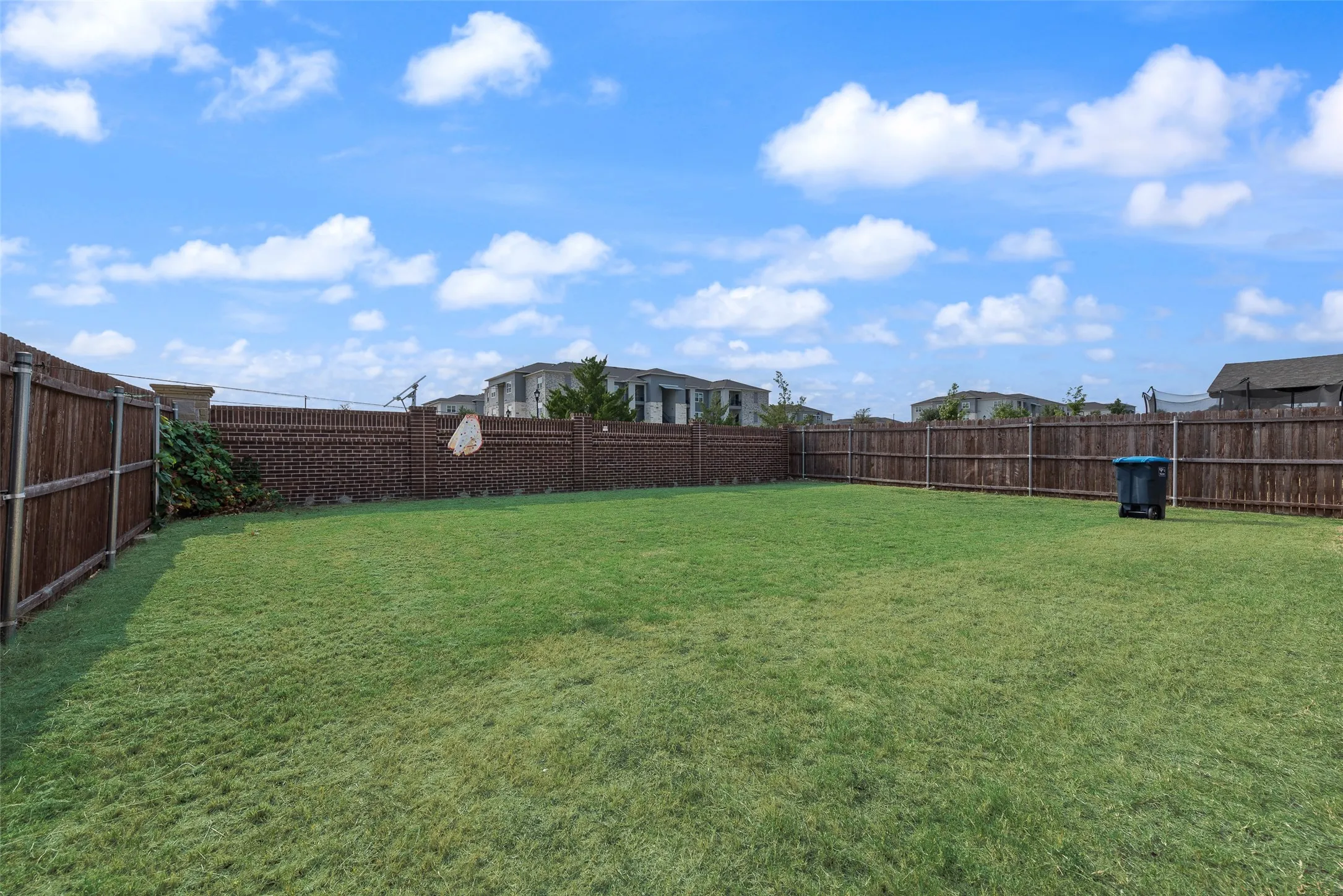 Single Family Residence For Rent in Tarrant County , 11229 Guinness Drive, Fort Worth, Texas 76052, 4 Bedroom, 2 Bathroom, 2 Garage spaces, 2,015 Sqft, built in 2022, mls#21364874, Real Estate Agent in Fort Worth, Homes For Rent in Tarrant county, Homes For Rent in Fort Worth, Realtor in Fort Worth Texas, Real Estate Brokerage Independent Realty Texas, Luminita Cordes Realtor