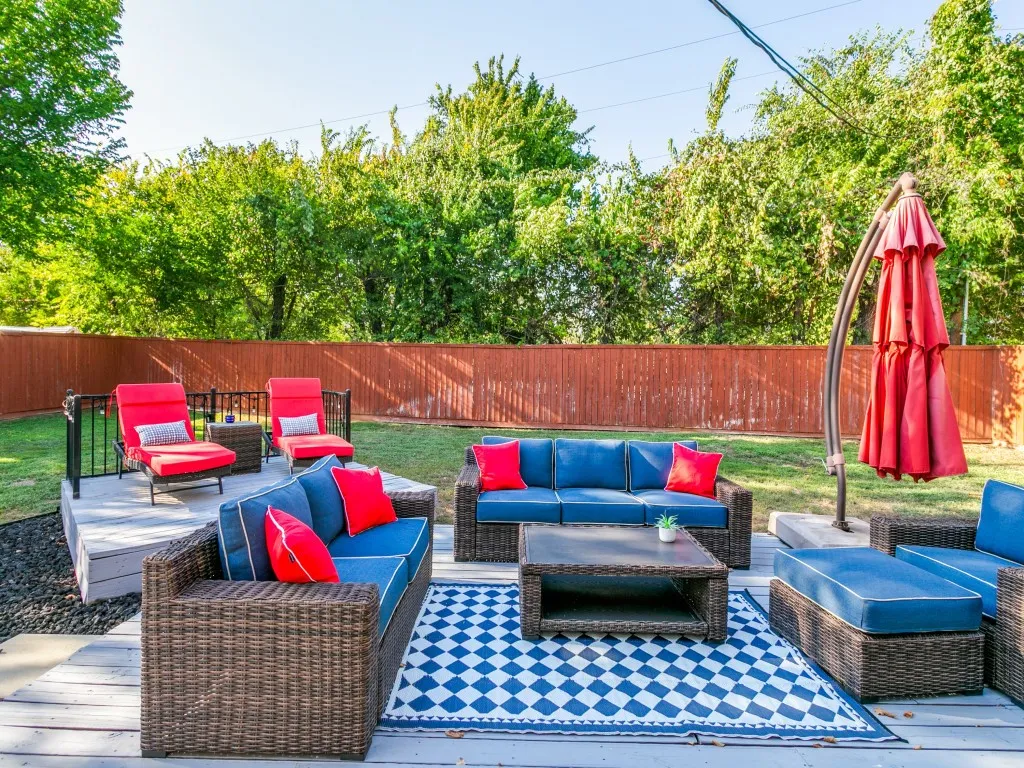 Single Family Residence For Sale in Tarrant County , 3001 Redstone Drive, Arlington, Texas 76001, 4 Bedroom, 3 Bathroom, 2 Garage spaces, 3,269 Sqft, built in 1989, mls#21368907, Real Estate Agent in Arlington, Homes For Sale in Tarrant county, Homes For Sale in Arlington, Realtor in Arlington Texas, Real Estate Brokerage Independent Realty Texas, Luminita Cordes Realtor