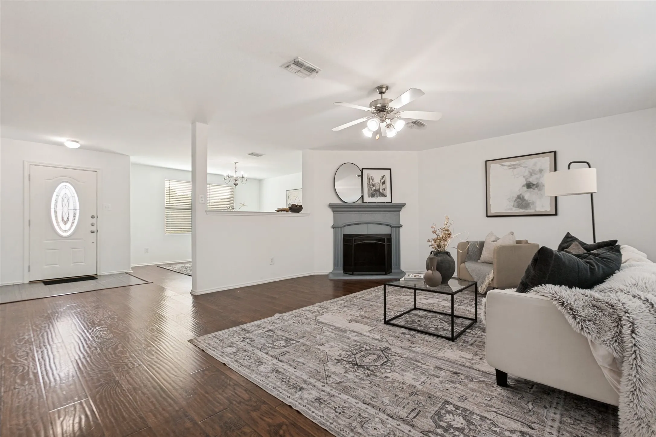 Single Family Residence For Sale in Collin County , 902 Fleming Street, Wylie, Texas 75098, 5 Bedroom, 3 Bathroom, 2 Garage spaces, 2,993 Sqft, built in 2007, mls#21371446, Real Estate Agent in Wylie, Homes For Sale in Collin county, Homes For Sale in Wylie, Realtor in Wylie Texas, Real Estate Brokerage Independent Realty Texas, Luminita Cordes Realtor