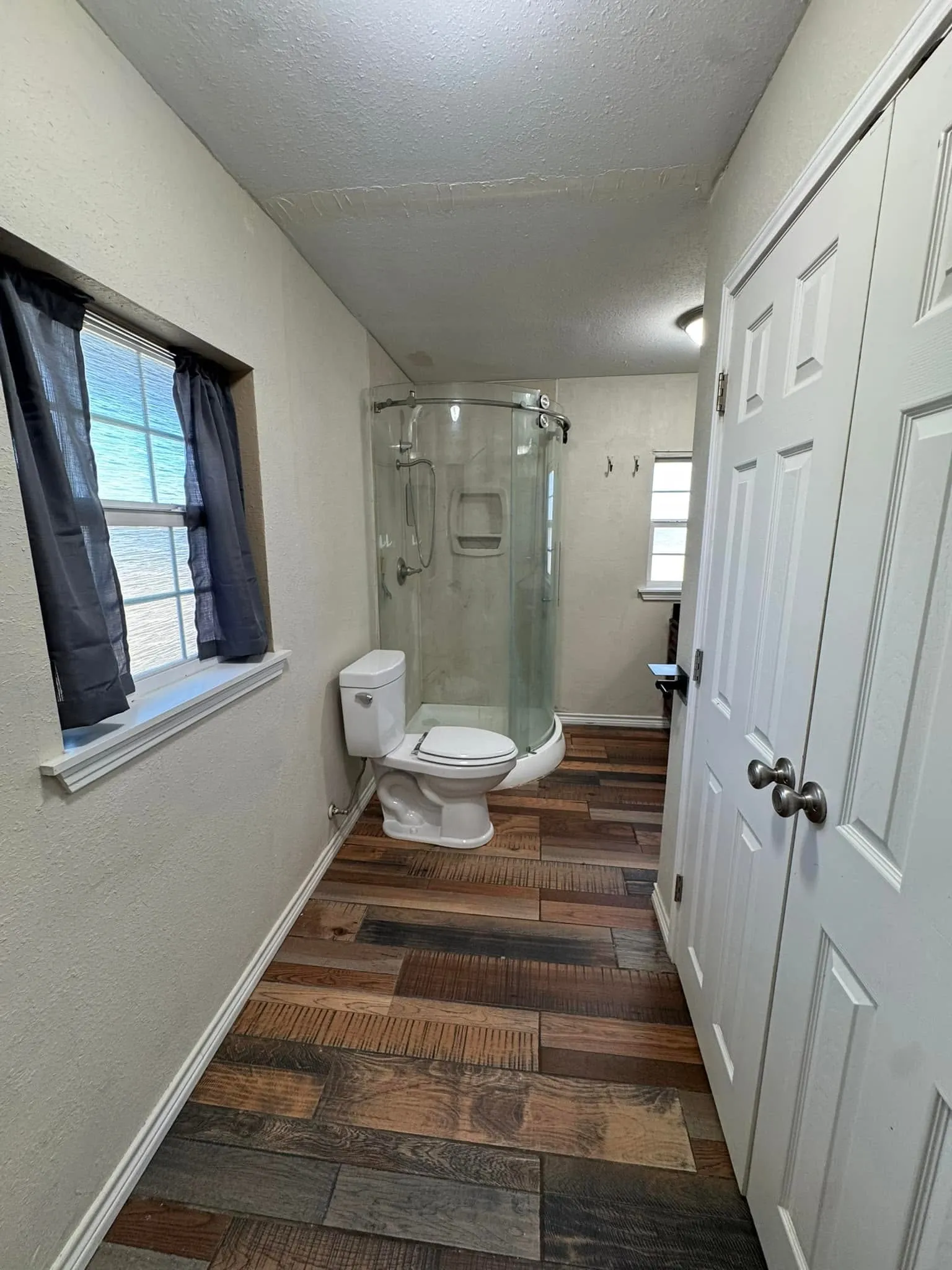 Single Family Residence For Sale in Hardeman County , 1807 Tx-6, Quanah, Texas 79252, 3 Bedroom, 2 Bathroom, 1 Garage spaces, 1,768 Sqft, built in 1958, mls#21372678, Real Estate Agent in Quanah, Homes For Sale in Hardeman county, Homes For Sale in Quanah, Realtor in Quanah Texas, Real Estate Brokerage Independent Realty Texas, Luminita Cordes Realtor