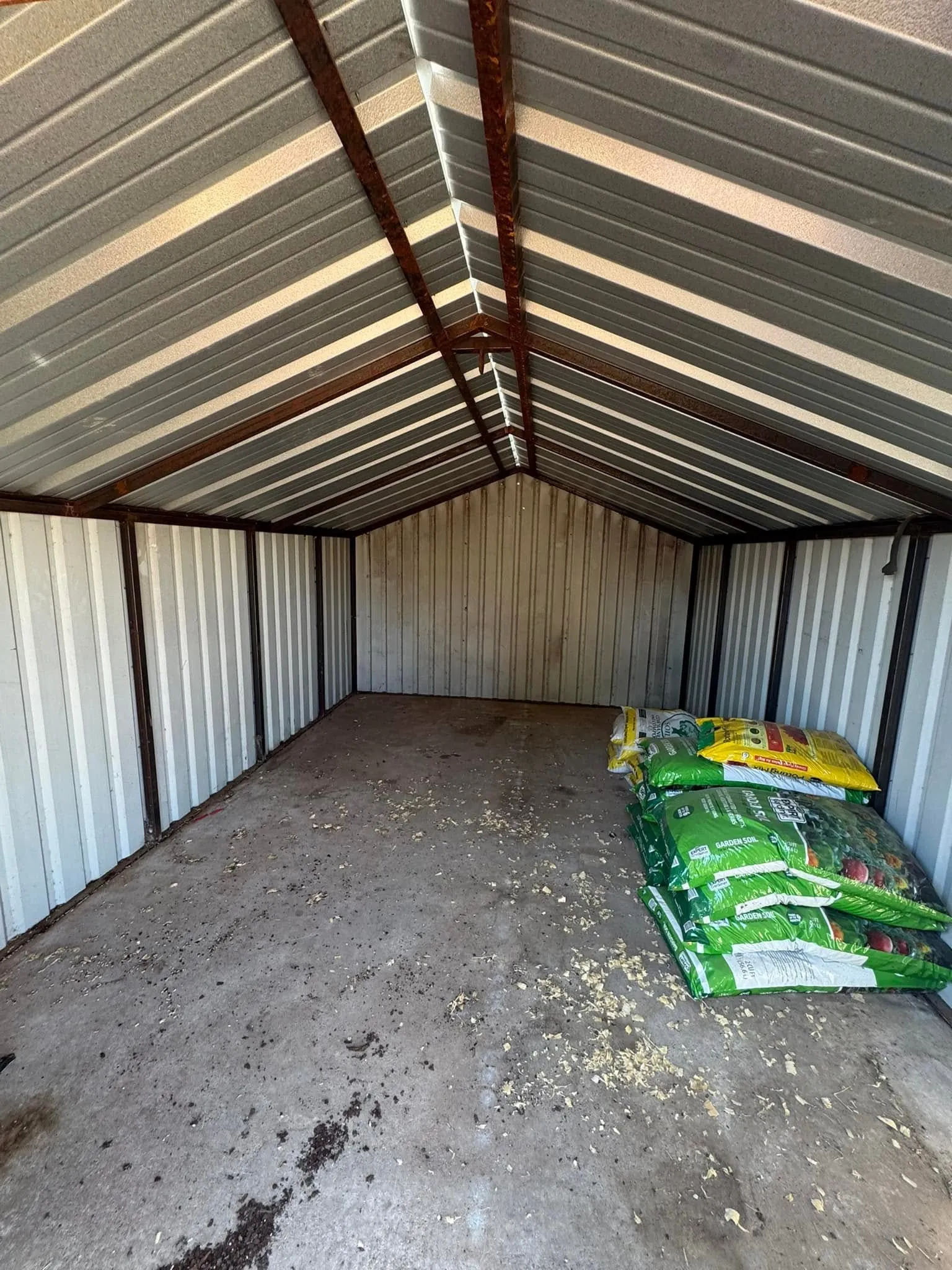 Single Family Residence For Sale in Hardeman County , 1807 Tx-6, Quanah, Texas 79252, 3 Bedroom, 2 Bathroom, 1 Garage spaces, 1,768 Sqft, built in 1958, mls#21372678, Real Estate Agent in Quanah, Homes For Sale in Hardeman county, Homes For Sale in Quanah, Realtor in Quanah Texas, Real Estate Brokerage Independent Realty Texas, Luminita Cordes Realtor