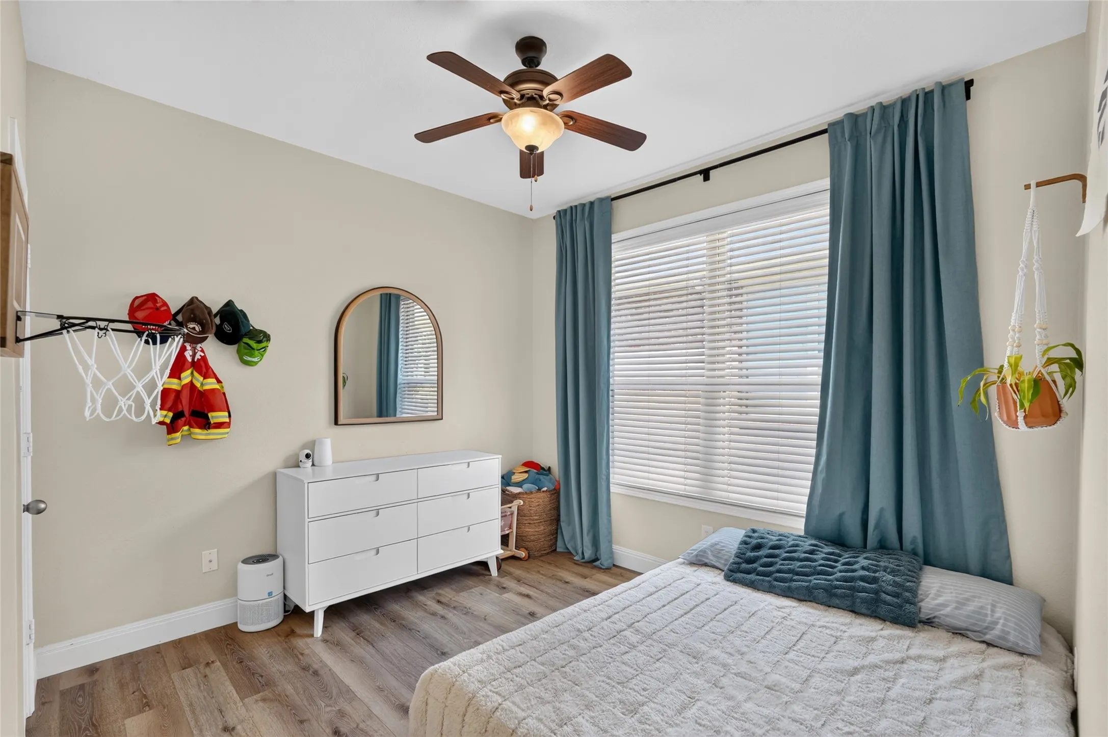 Single Family Residence For Rent in Collin County , 1722 Oak Glen Drive, Wylie, Texas 75098, 4 Bedroom, 2 Bathroom, 2 Garage spaces, 1,849 Sqft, built in 2013, mls#21372684, Real Estate Agent in Wylie, Homes For Rent in Collin county, Homes For Rent in Wylie, Realtor in Wylie Texas, Real Estate Brokerage Independent Realty Texas, Luminita Cordes Realtor