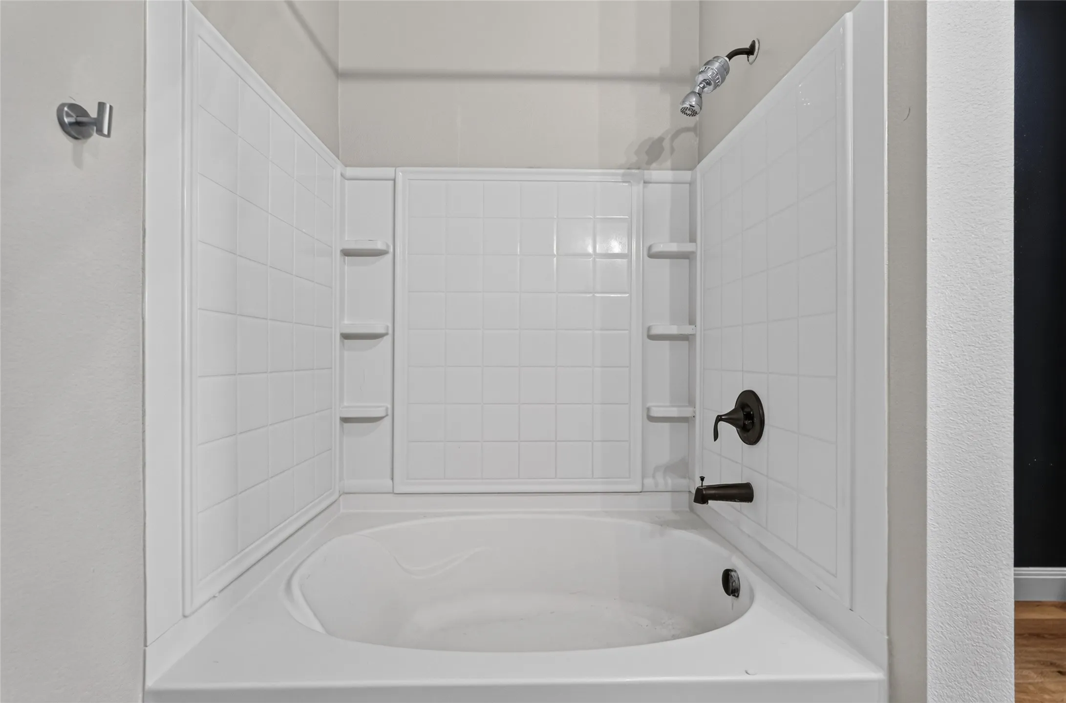 Single Family Residence For Rent in Collin County , 1722 Oak Glen Drive, Wylie, Texas 75098, 4 Bedroom, 2 Bathroom, 2 Garage spaces, 1,849 Sqft, built in 2013, mls#21372684, Real Estate Agent in Wylie, Homes For Rent in Collin county, Homes For Rent in Wylie, Realtor in Wylie Texas, Real Estate Brokerage Independent Realty Texas, Luminita Cordes Realtor
