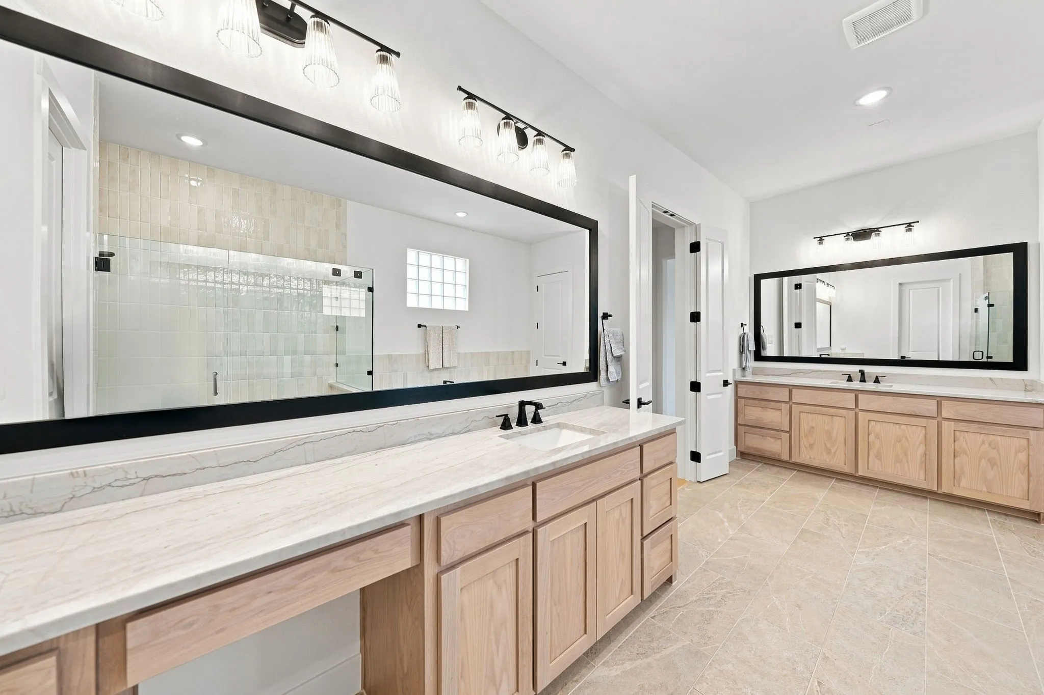 Single Family Residence For Sale in Denton County , 230 Pearland Drive, Prosper, Texas 75078, 4 Bedroom, 5 Bathroom, 3 Garage spaces, 4,052 Sqft, built in 2025, mls#21372686, Real Estate Agent in Prosper, Homes For Sale in Denton county, Homes For Sale in Prosper, Realtor in Prosper Texas, Real Estate Brokerage Independent Realty Texas, Luminita Cordes Realtor