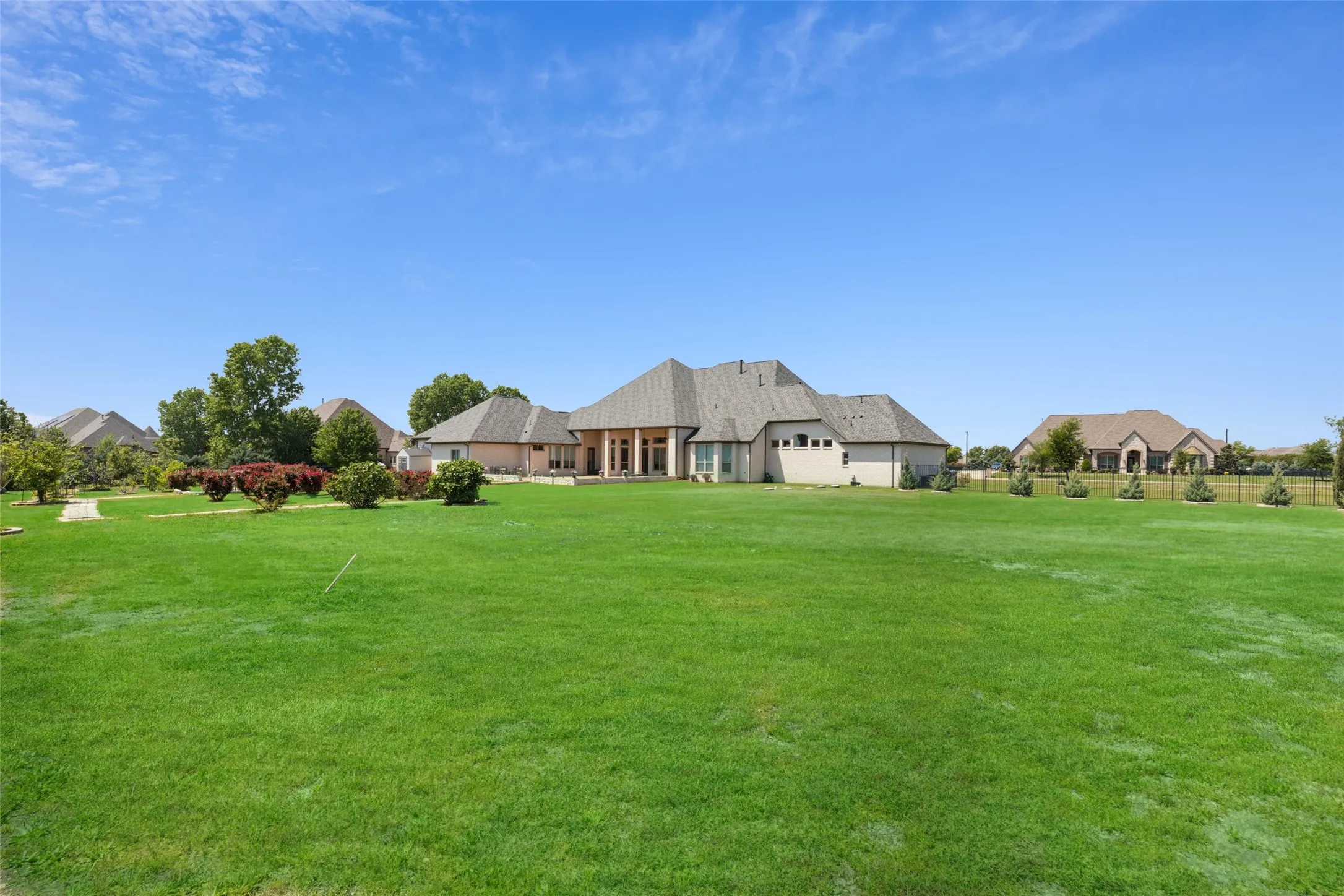 Single Family Residence For Sale in Collin County , 5302 Berwick Lane, Parker, Texas 75002, 6 Bedroom, 7 Bathroom, 3 Garage spaces, 6,924 Sqft, built in 2016, mls#21364937, Real Estate Agent in Parker, Homes For Sale in Collin county, Homes For Sale in Parker, Realtor in Parker Texas, Real Estate Brokerage Independent Realty Texas, Luminita Cordes Realtor