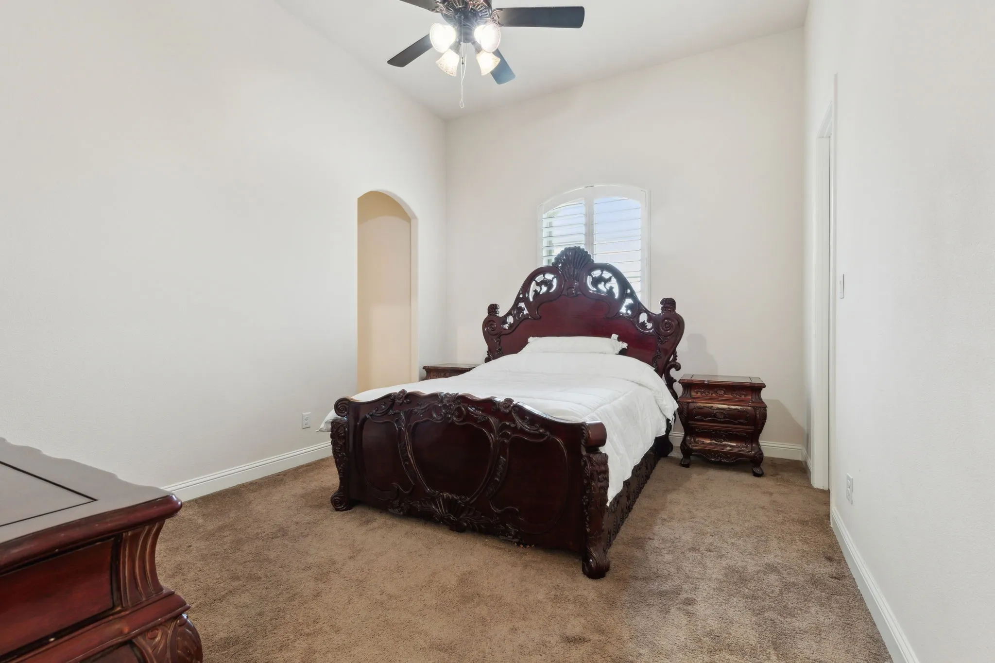 Single Family Residence For Sale in Collin County , 5302 Berwick Lane, Parker, Texas 75002, 6 Bedroom, 7 Bathroom, 3 Garage spaces, 6,924 Sqft, built in 2016, mls#21364937, Real Estate Agent in Parker, Homes For Sale in Collin county, Homes For Sale in Parker, Realtor in Parker Texas, Real Estate Brokerage Independent Realty Texas, Luminita Cordes Realtor