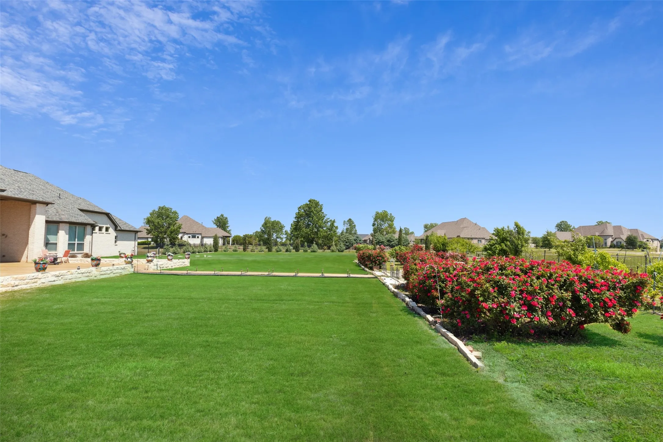 Single Family Residence For Sale in Collin County , 5302 Berwick Lane, Parker, Texas 75002, 6 Bedroom, 7 Bathroom, 3 Garage spaces, 6,924 Sqft, built in 2016, mls#21364937, Real Estate Agent in Parker, Homes For Sale in Collin county, Homes For Sale in Parker, Realtor in Parker Texas, Real Estate Brokerage Independent Realty Texas, Luminita Cordes Realtor