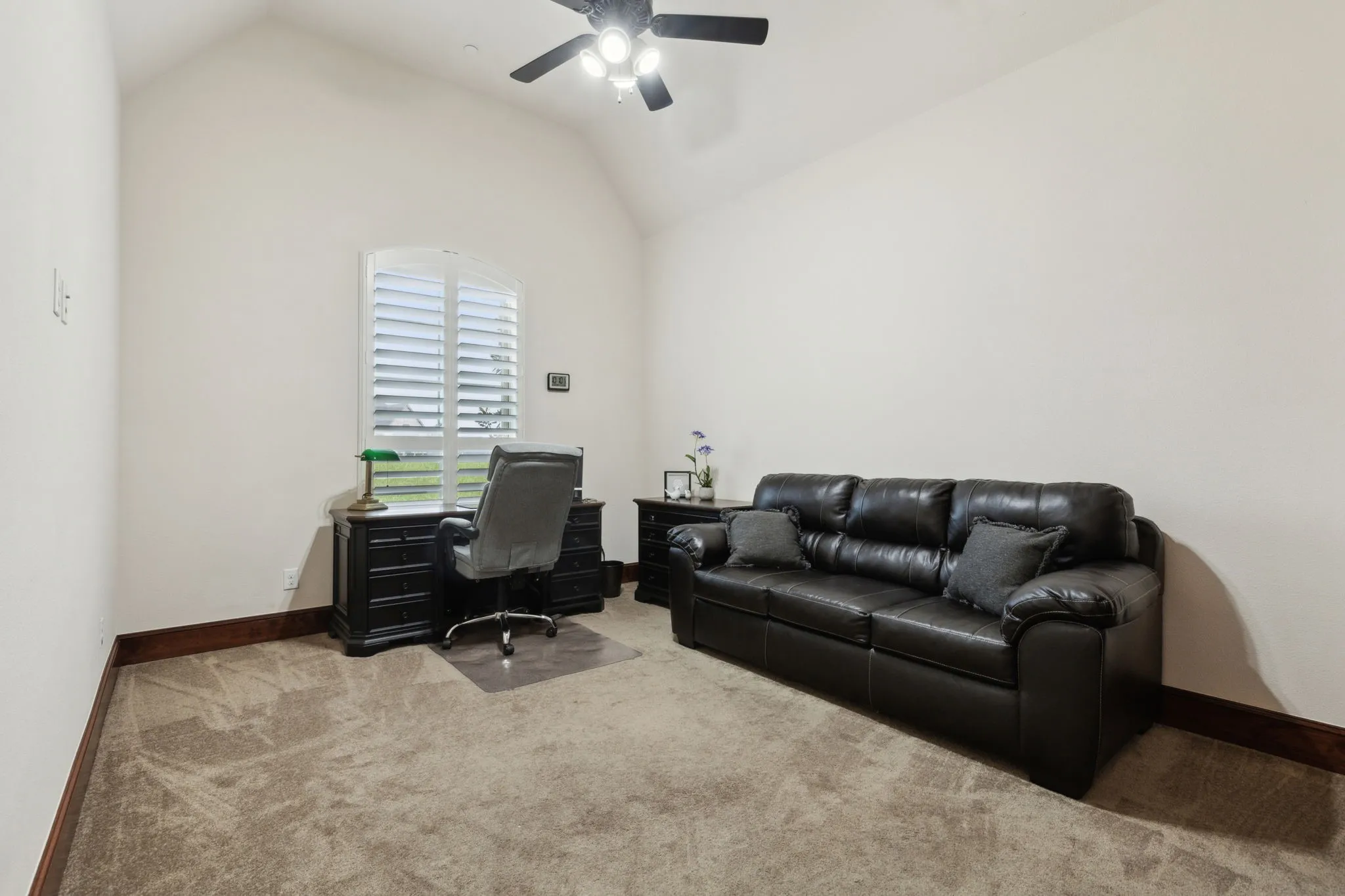 Single Family Residence For Sale in Collin County , 5302 Berwick Lane, Parker, Texas 75002, 6 Bedroom, 7 Bathroom, 3 Garage spaces, 6,924 Sqft, built in 2016, mls#21364937, Real Estate Agent in Parker, Homes For Sale in Collin county, Homes For Sale in Parker, Realtor in Parker Texas, Real Estate Brokerage Independent Realty Texas, Luminita Cordes Realtor