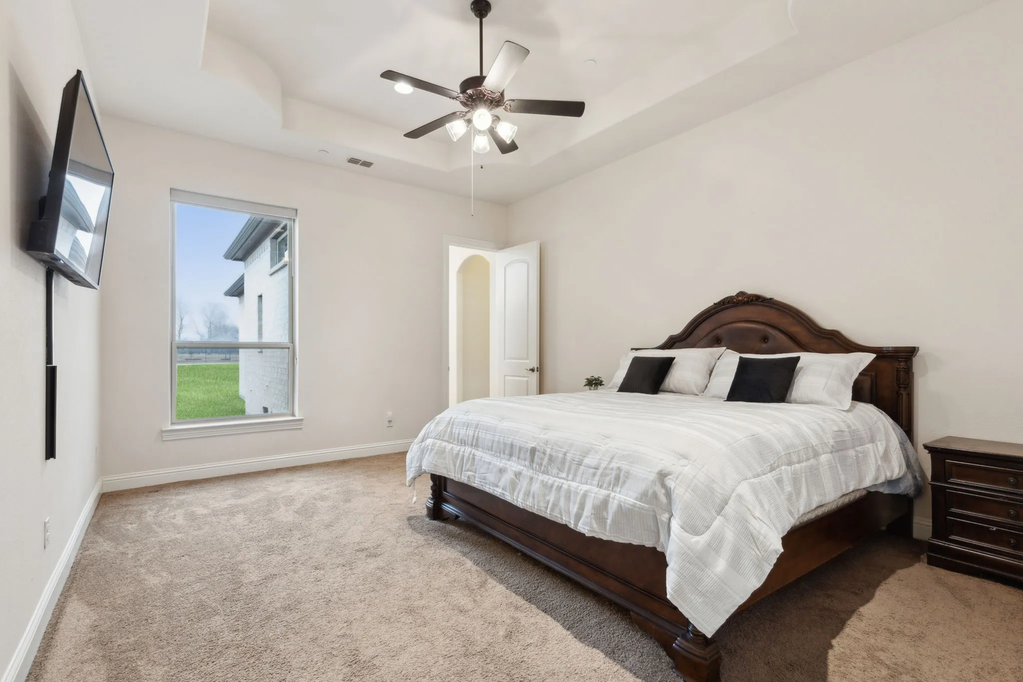 Single Family Residence For Sale in Collin County , 5302 Berwick Lane, Parker, Texas 75002, 6 Bedroom, 7 Bathroom, 3 Garage spaces, 6,924 Sqft, built in 2016, mls#21364937, Real Estate Agent in Parker, Homes For Sale in Collin county, Homes For Sale in Parker, Realtor in Parker Texas, Real Estate Brokerage Independent Realty Texas, Luminita Cordes Realtor