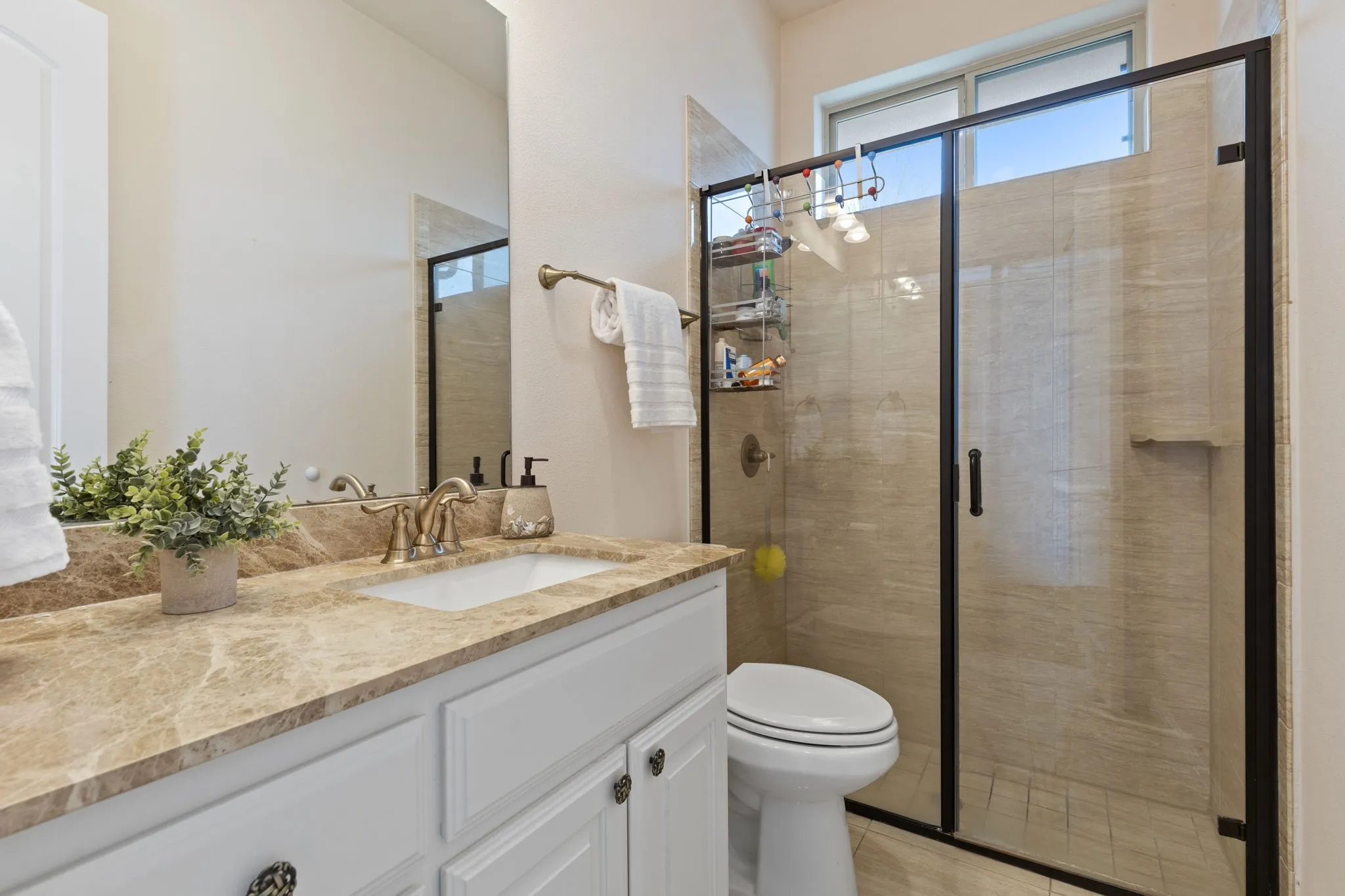 Single Family Residence For Sale in Collin County , 5302 Berwick Lane, Parker, Texas 75002, 6 Bedroom, 7 Bathroom, 3 Garage spaces, 6,924 Sqft, built in 2016, mls#21364937, Real Estate Agent in Parker, Homes For Sale in Collin county, Homes For Sale in Parker, Realtor in Parker Texas, Real Estate Brokerage Independent Realty Texas, Luminita Cordes Realtor
