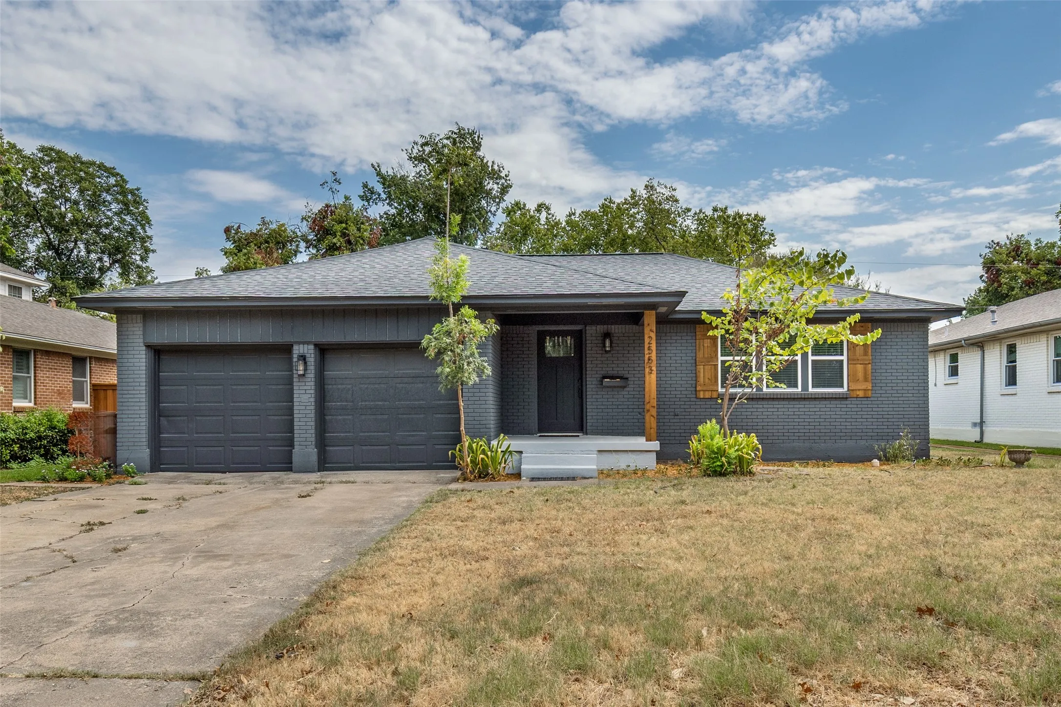 Single Family Residence For Sale in Dallas County , 2553 Dorrington Drive, Dallas, Texas 75228, 3 Bedroom, 2 Bathroom, 2 Garage spaces, 1,601 Sqft, built in 1958, mls#21372690, Real Estate Agent in Dallas, Homes For Sale in Dallas county, Homes For Sale in Dallas, Realtor in Dallas Texas, Real Estate Brokerage Independent Realty Texas, Luminita Cordes Realtor