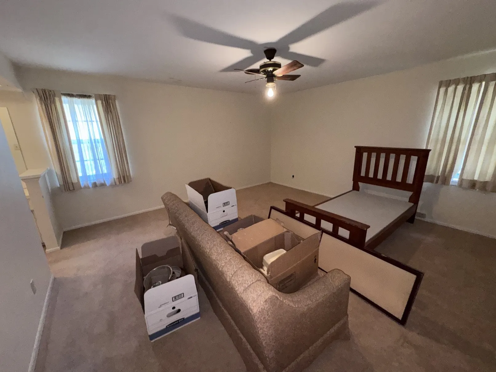 Single Family Residence For Sale in Dallas County , 806 Sharpshire Street, Grand Prairie, Texas 75050, 3 Bedroom, 2 Bathroom, 2 Garage spaces, 2,181 Sqft, built in 1962, mls#21372687, Real Estate Agent in Grand Prairie, Homes For Sale in Dallas county, Homes For Sale in Grand Prairie, Realtor in Grand Prairie Texas, Real Estate Brokerage Independent Realty Texas, Luminita Cordes Realtor