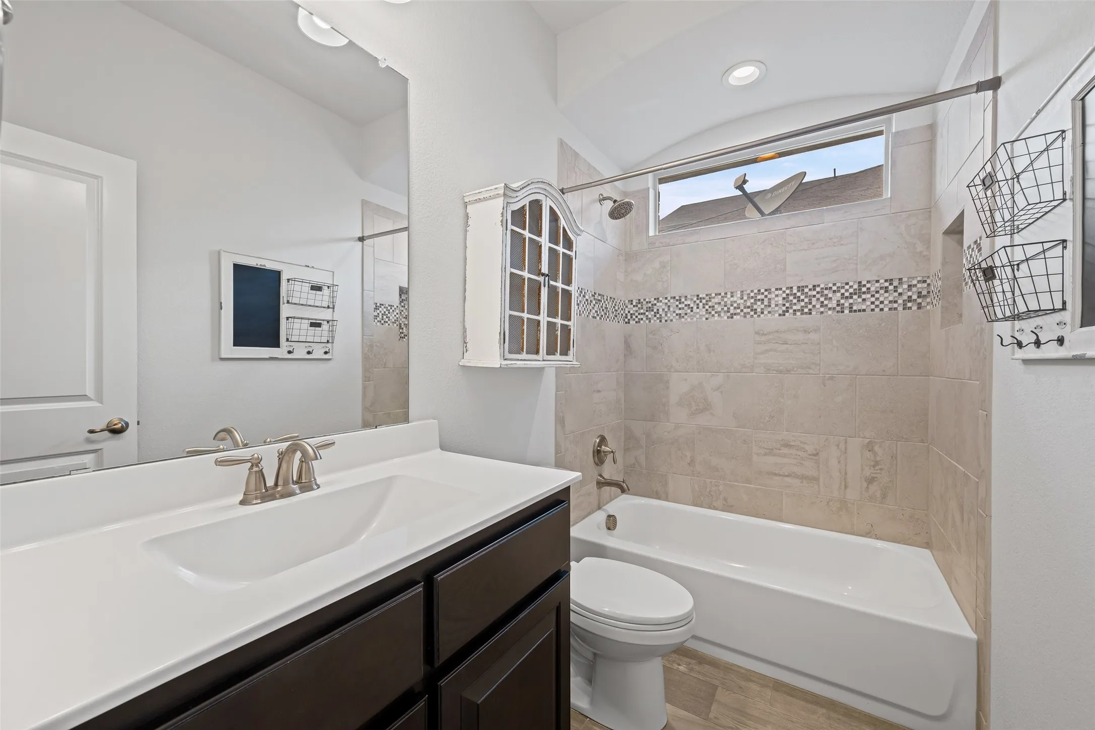 Single Family Residence For Rent in Denton County , 15852 Back Nine Road, Fort Worth, Texas 76177, 4 Bedroom, 2 Bathroom, 2 Garage spaces, 1,788 Sqft, built in 2018, mls#21372620, Real Estate Agent in Fort Worth, Homes For Rent in Denton county, Homes For Rent in Fort Worth, Realtor in Fort Worth Texas, Real Estate Brokerage Independent Realty Texas, Luminita Cordes Realtor