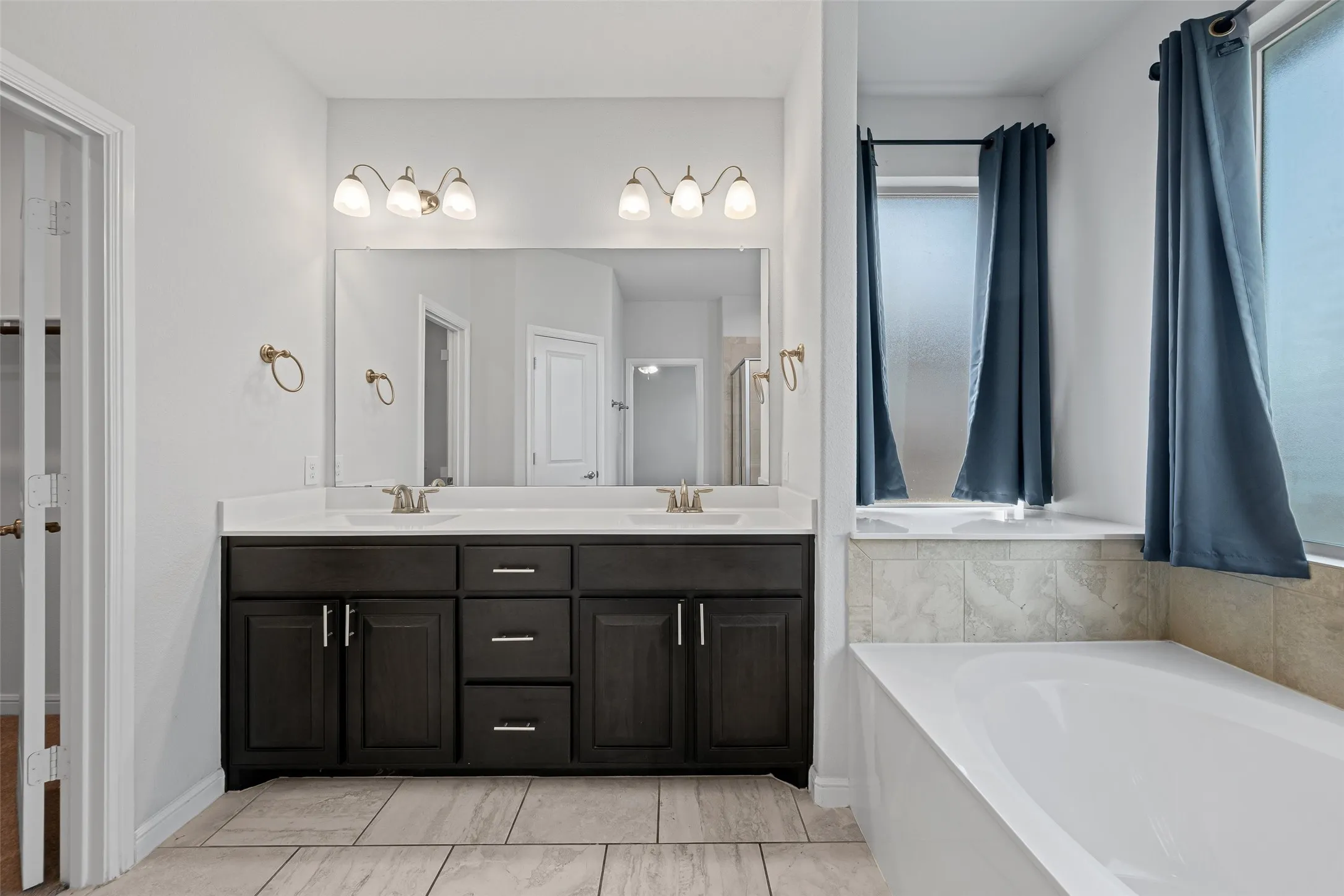 Single Family Residence For Rent in Denton County , 15852 Back Nine Road, Fort Worth, Texas 76177, 4 Bedroom, 2 Bathroom, 2 Garage spaces, 1,788 Sqft, built in 2018, mls#21372620, Real Estate Agent in Fort Worth, Homes For Rent in Denton county, Homes For Rent in Fort Worth, Realtor in Fort Worth Texas, Real Estate Brokerage Independent Realty Texas, Luminita Cordes Realtor