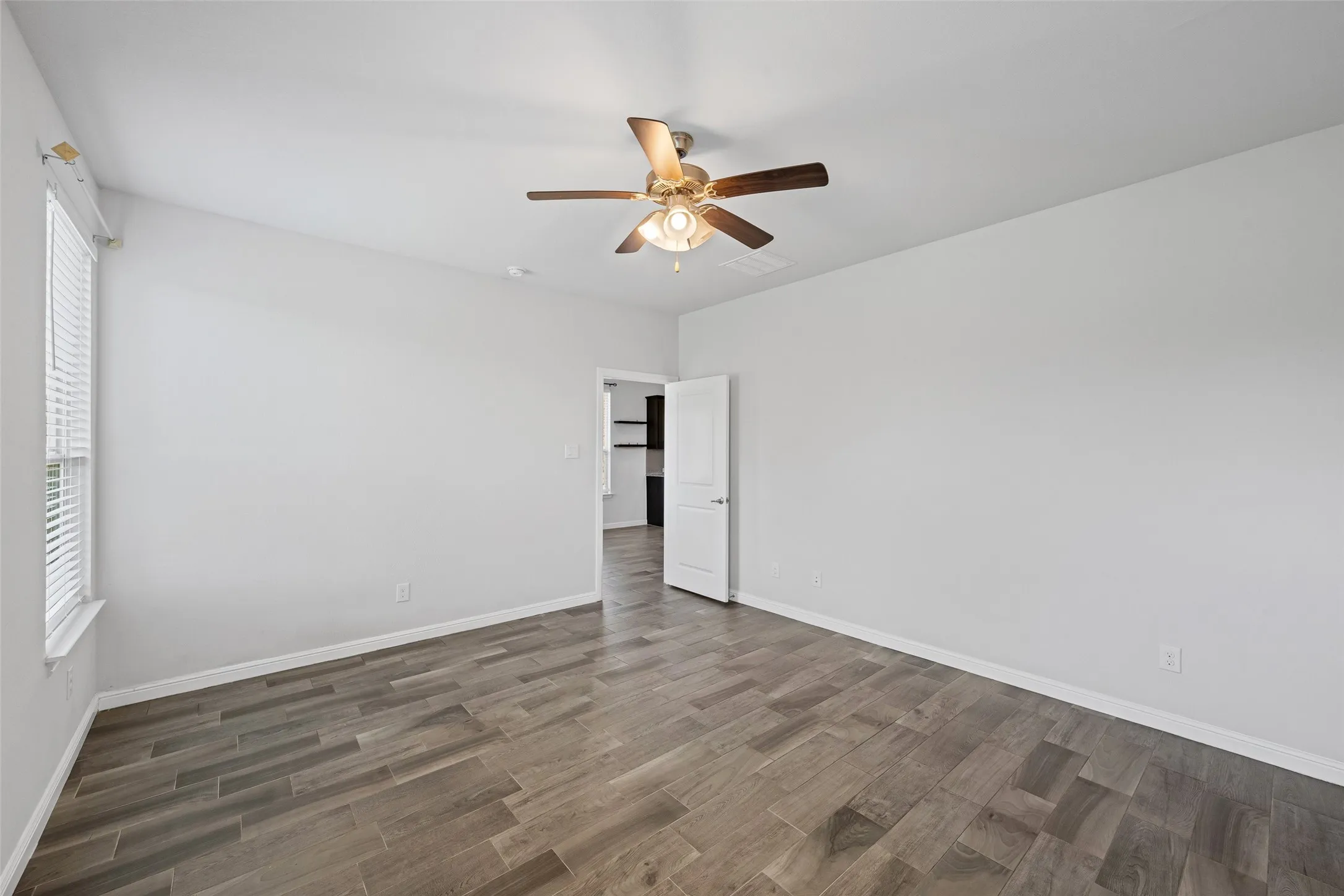 Single Family Residence For Rent in Denton County , 15852 Back Nine Road, Fort Worth, Texas 76177, 4 Bedroom, 2 Bathroom, 2 Garage spaces, 1,788 Sqft, built in 2018, mls#21372620, Real Estate Agent in Fort Worth, Homes For Rent in Denton county, Homes For Rent in Fort Worth, Realtor in Fort Worth Texas, Real Estate Brokerage Independent Realty Texas, Luminita Cordes Realtor