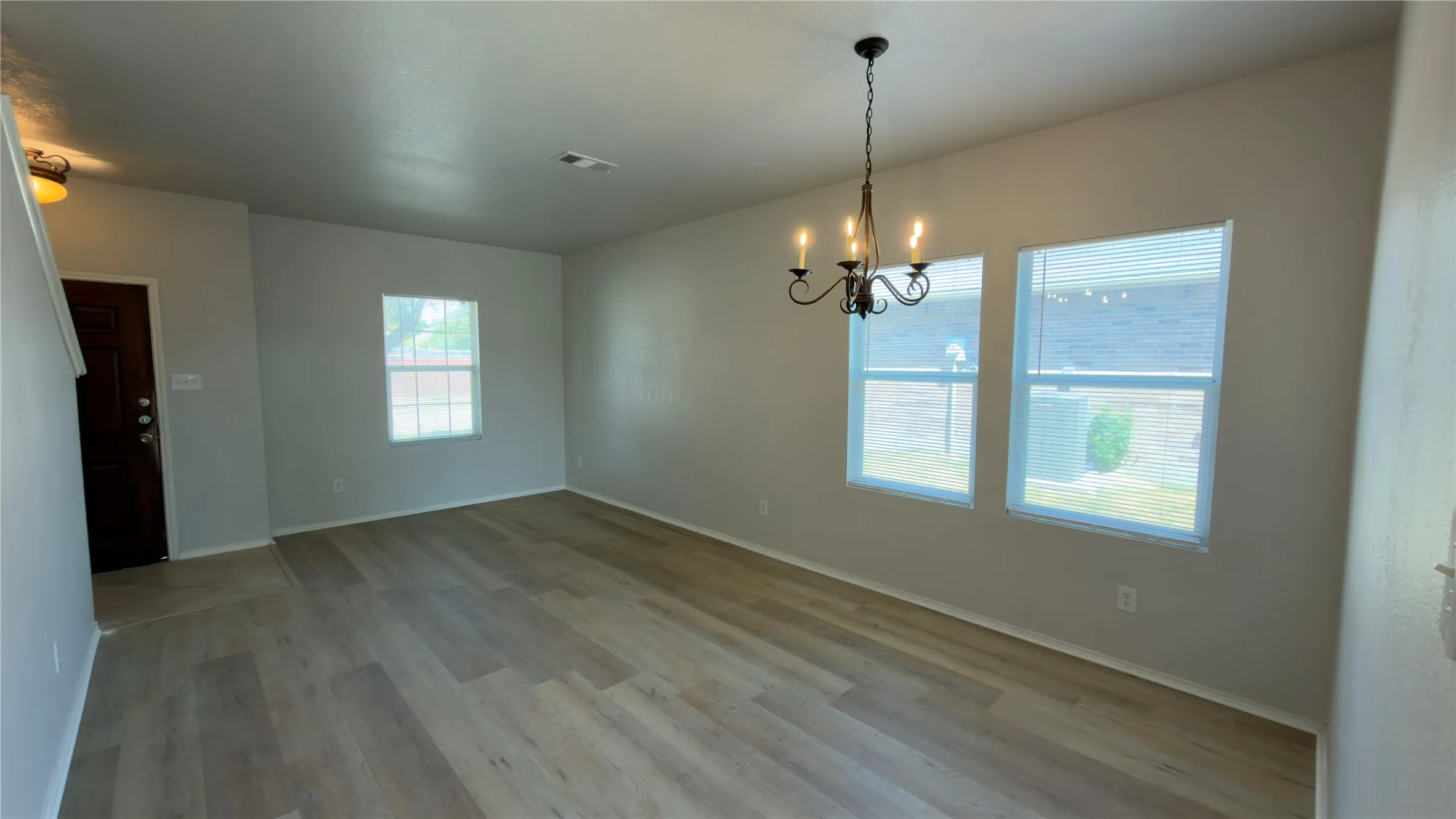 Single Family Residence For Rent in Tarrant County , 1740 Quail Springs Circle, Fort Worth, Texas 76177, 4 Bedroom, 3 Bathroom, 2 Garage spaces, 2,237 Sqft, built in 2008, mls#21371699, Real Estate Agent in Fort Worth, Homes For Rent in Tarrant county, Homes For Rent in Fort Worth, Realtor in Fort Worth Texas, Real Estate Brokerage Independent Realty Texas, Luminita Cordes Realtor