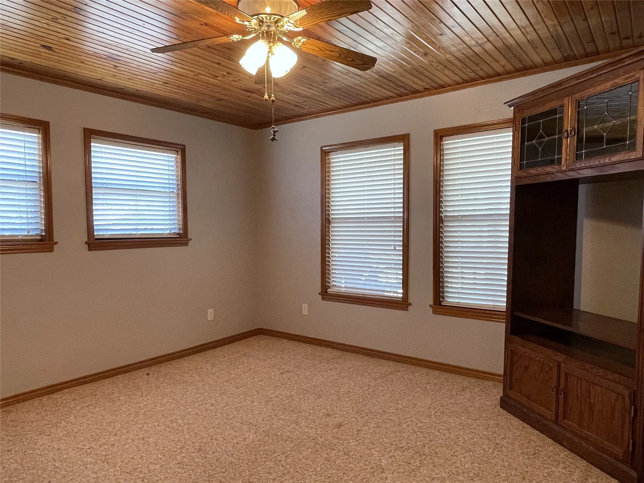 Single Family Residence For Sale in Freestone County , 923 Fm 80 S, Teague, Texas 75860, 2 Bedroom, 2 Bathroom, Garage spaces, 1,491 Sqft, built in 1985, mls#21371099, Real Estate Agent in Teague, Homes For Sale in Freestone county, Homes For Sale in Teague, Realtor in Teague Texas, Real Estate Brokerage Independent Realty Texas, Luminita Cordes Realtor