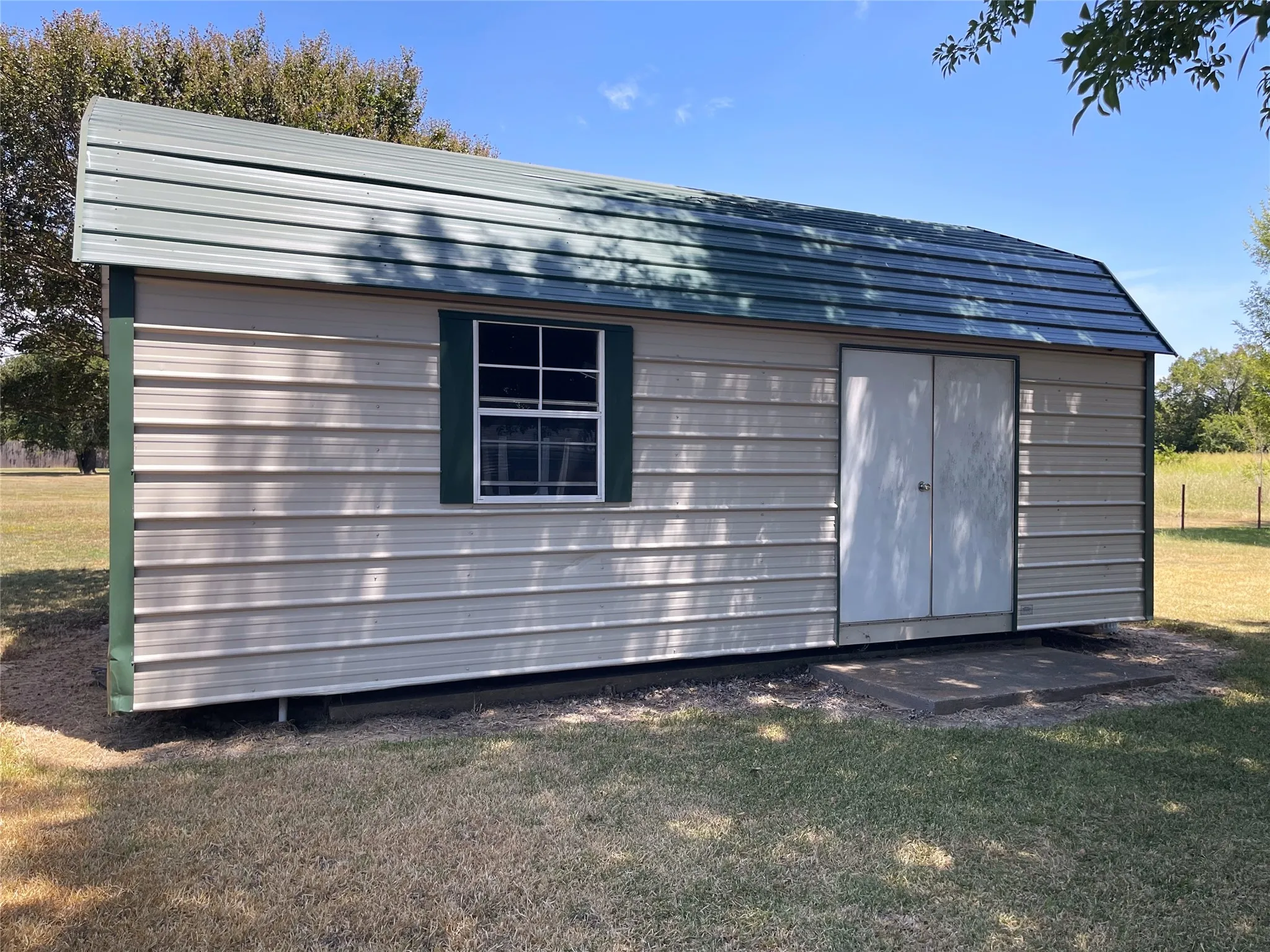 Single Family Residence For Sale in Freestone County , 923 Fm 80 S, Teague, Texas 75860, 2 Bedroom, 2 Bathroom, Garage spaces, 1,491 Sqft, built in 1985, mls#21371099, Real Estate Agent in Teague, Homes For Sale in Freestone county, Homes For Sale in Teague, Realtor in Teague Texas, Real Estate Brokerage Independent Realty Texas, Luminita Cordes Realtor