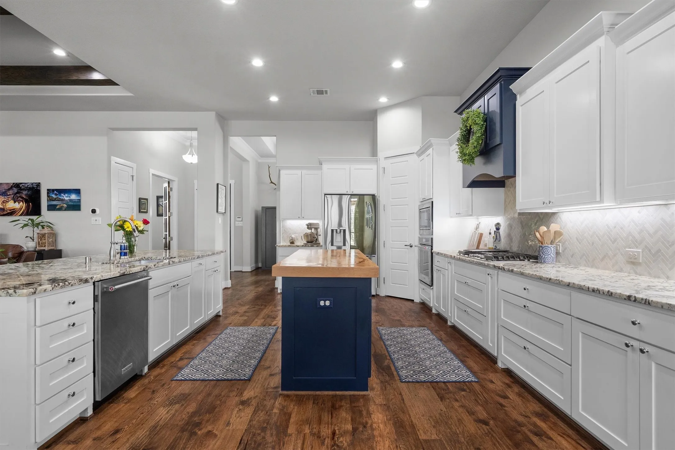 Single Family Residence For Sale in Collin County , 4674 Serenity Trail, Mc Kinney, Texas 75071, 4 Bedroom, 3 Bathroom, 3 Garage spaces, 3,560 Sqft, built in 2016, mls#21372674, Real Estate Agent in Mc Kinney, Homes For Sale in Collin county, Homes For Sale in Mc Kinney, Realtor in Mc Kinney Texas, Real Estate Brokerage Independent Realty Texas, Luminita Cordes Realtor