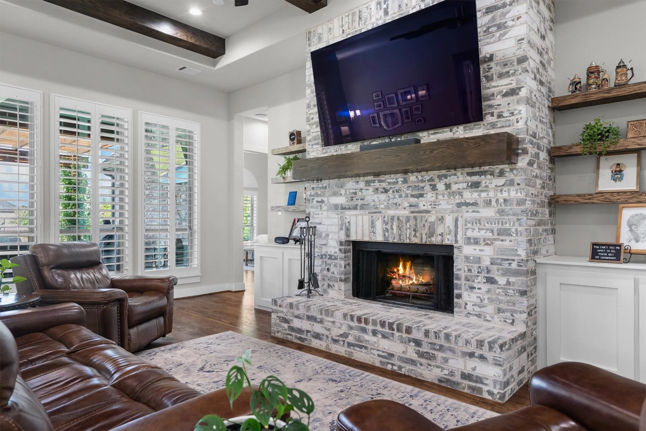 Single Family Residence For Sale in Collin County , 4674 Serenity Trail, Mc Kinney, Texas 75071, 4 Bedroom, 3 Bathroom, 3 Garage spaces, 3,560 Sqft, built in 2016, mls#21372674, Real Estate Agent in Mc Kinney, Homes For Sale in Collin county, Homes For Sale in Mc Kinney, Realtor in Mc Kinney Texas, Real Estate Brokerage Independent Realty Texas, Luminita Cordes Realtor