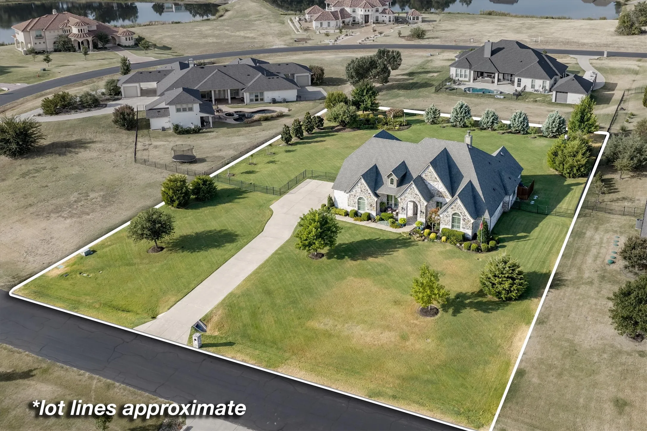 Single Family Residence For Sale in Collin County , 4674 Serenity Trail, Mc Kinney, Texas 75071, 4 Bedroom, 3 Bathroom, 3 Garage spaces, 3,560 Sqft, built in 2016, mls#21372674, Real Estate Agent in Mc Kinney, Homes For Sale in Collin county, Homes For Sale in Mc Kinney, Realtor in Mc Kinney Texas, Real Estate Brokerage Independent Realty Texas, Luminita Cordes Realtor