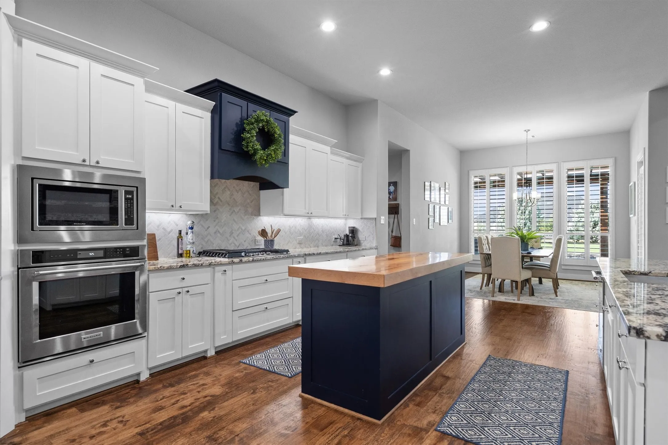 Single Family Residence For Sale in Collin County , 4674 Serenity Trail, Mc Kinney, Texas 75071, 4 Bedroom, 3 Bathroom, 3 Garage spaces, 3,560 Sqft, built in 2016, mls#21372674, Real Estate Agent in Mc Kinney, Homes For Sale in Collin county, Homes For Sale in Mc Kinney, Realtor in Mc Kinney Texas, Real Estate Brokerage Independent Realty Texas, Luminita Cordes Realtor