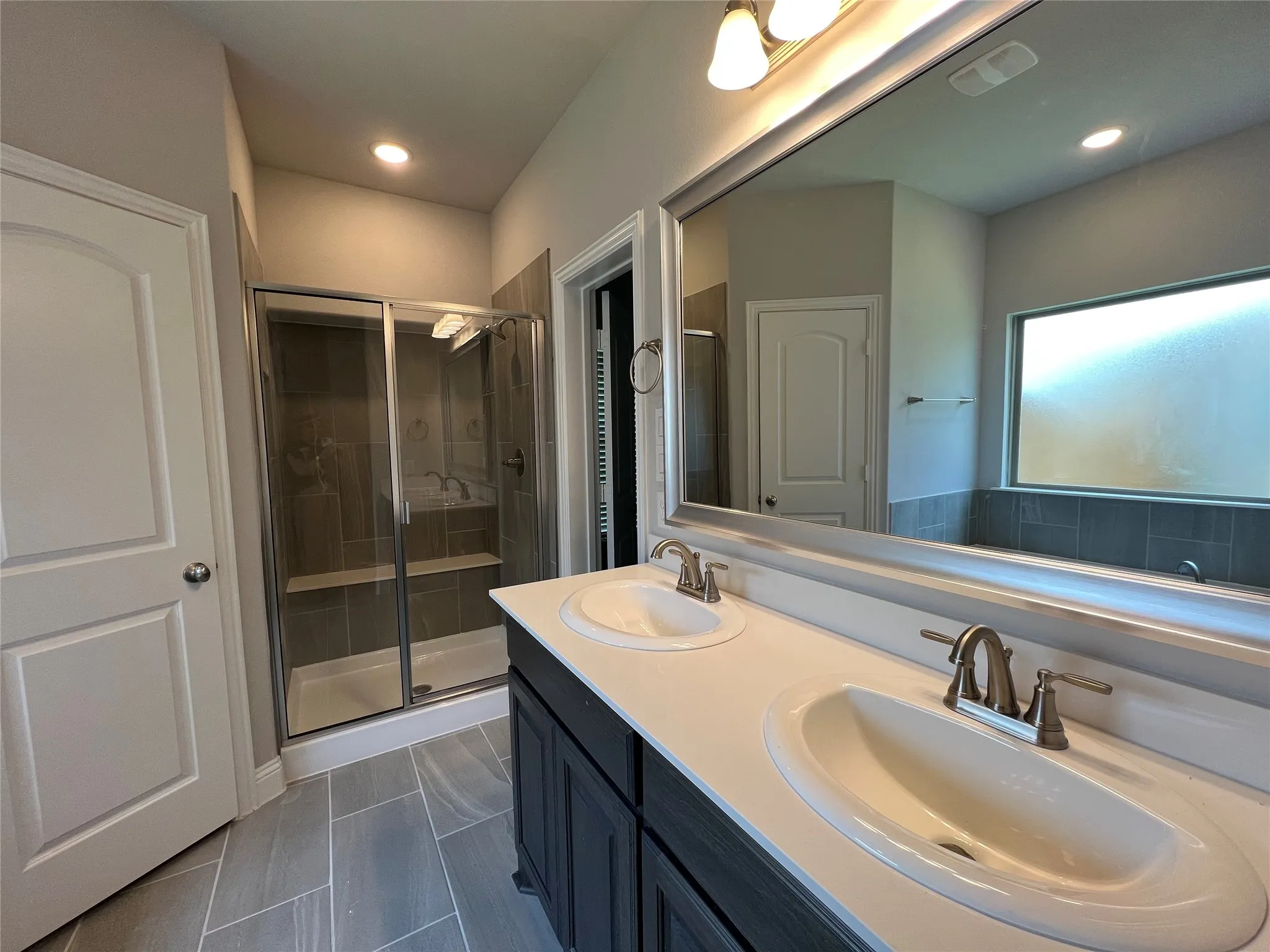 Single Family Residence For Rent in Collin County , 4003 Cottontail Drive, Melissa, Texas 75454, 3 Bedroom, 2 Bathroom, 2 Garage spaces, 1,682 Sqft, built in 2022, mls#21372712, Real Estate Agent in Melissa, Homes For Rent in Collin county, Homes For Rent in Melissa, Realtor in Melissa Texas, Real Estate Brokerage Independent Realty Texas, Luminita Cordes Realtor