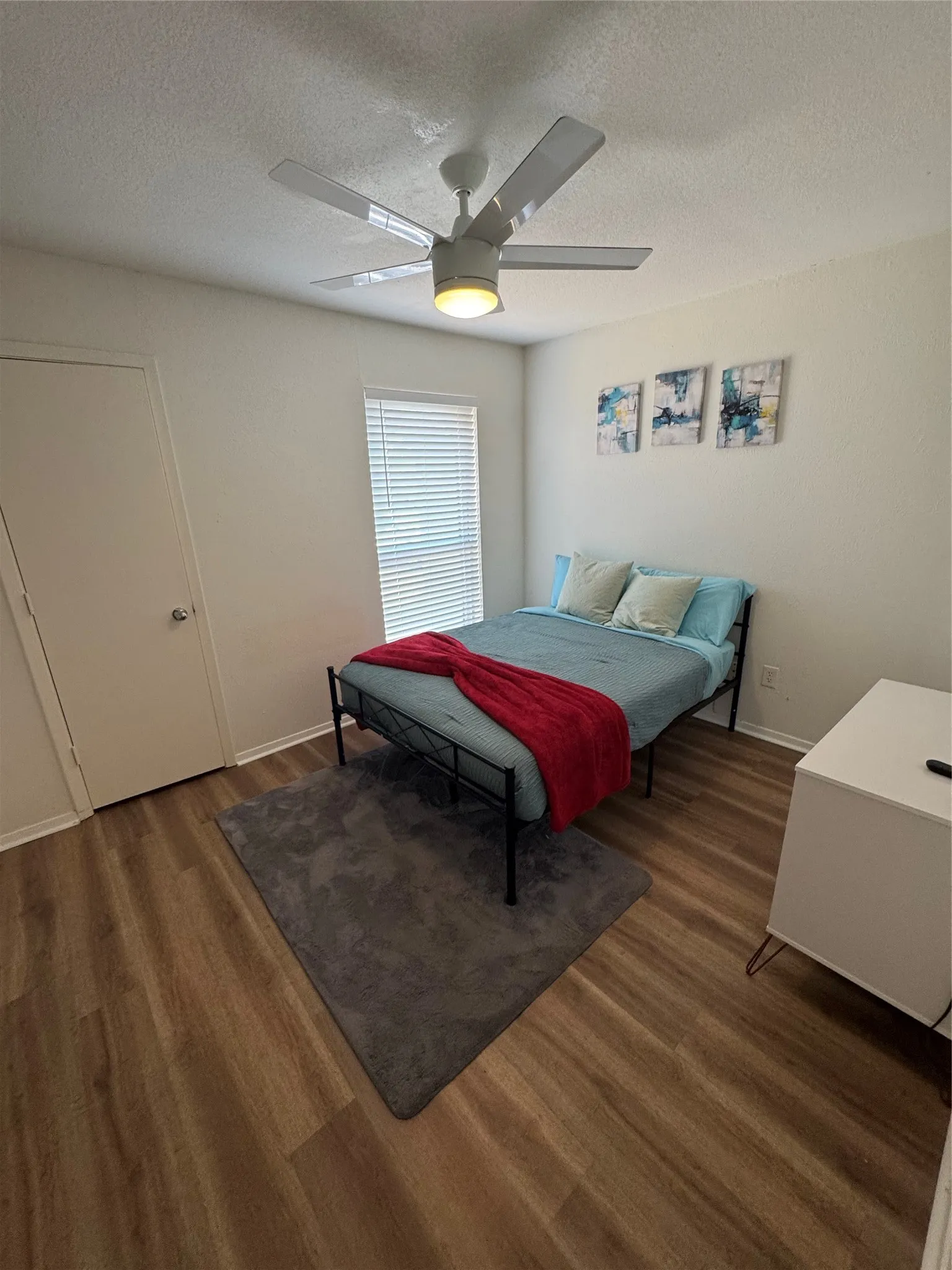 Single Family Residence For Rent in Tarrant County , 237 Volunteer Drive, Arlington, Texas 76014, 3 Bedroom, 2 Bathroom, 2 Garage spaces, 1,308 Sqft, built in 1977, mls#21372708, Real Estate Agent in Arlington, Homes For Rent in Tarrant county, Homes For Rent in Arlington, Realtor in Arlington Texas, Real Estate Brokerage Independent Realty Texas, Luminita Cordes Realtor