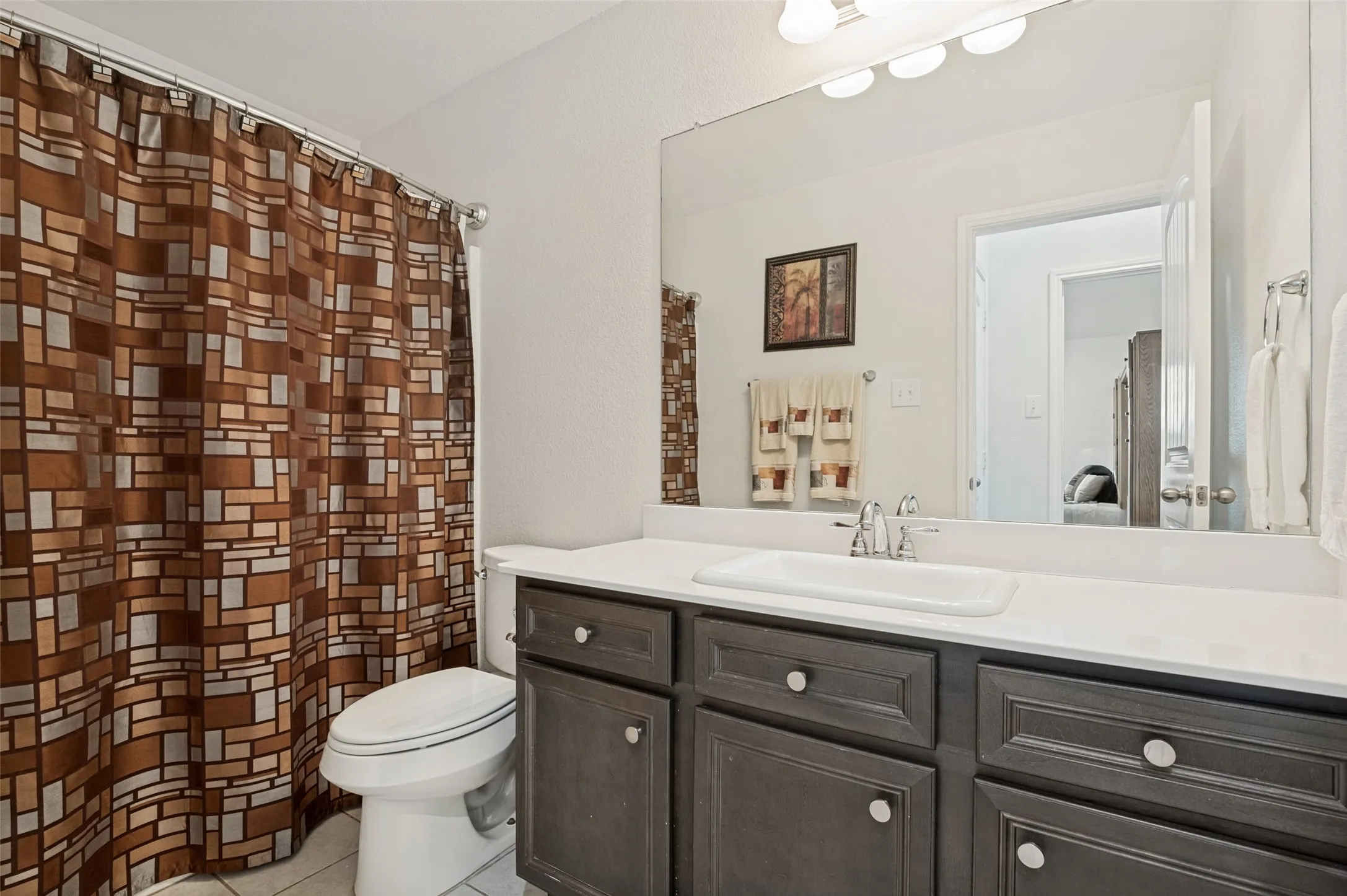Single Family Residence For Sale in Dallas County , 4022 Meadow Canyon Drive, Lancaster, Texas 75146, 4 Bedroom, 2 Bathroom, 2 Garage spaces, 2,297 Sqft, built in 2017, mls#21372039, Real Estate Agent in Lancaster, Homes For Sale in Dallas county, Homes For Sale in Lancaster, Realtor in Lancaster Texas, Real Estate Brokerage Independent Realty Texas, Luminita Cordes Realtor