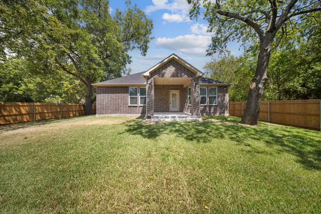 Single Family Residence For Sale in Dallas County , 4519 Rosehill Road, Garland, Texas 75043, 4 Bedroom, 4 Bathroom, 2 Garage spaces, 3,572 Sqft, built in 2026, mls#21372029, Real Estate Agent in Garland, Homes For Sale in Dallas county, Homes For Sale in Garland, Realtor in Garland Texas, Real Estate Brokerage Independent Realty Texas, Luminita Cordes Realtor
