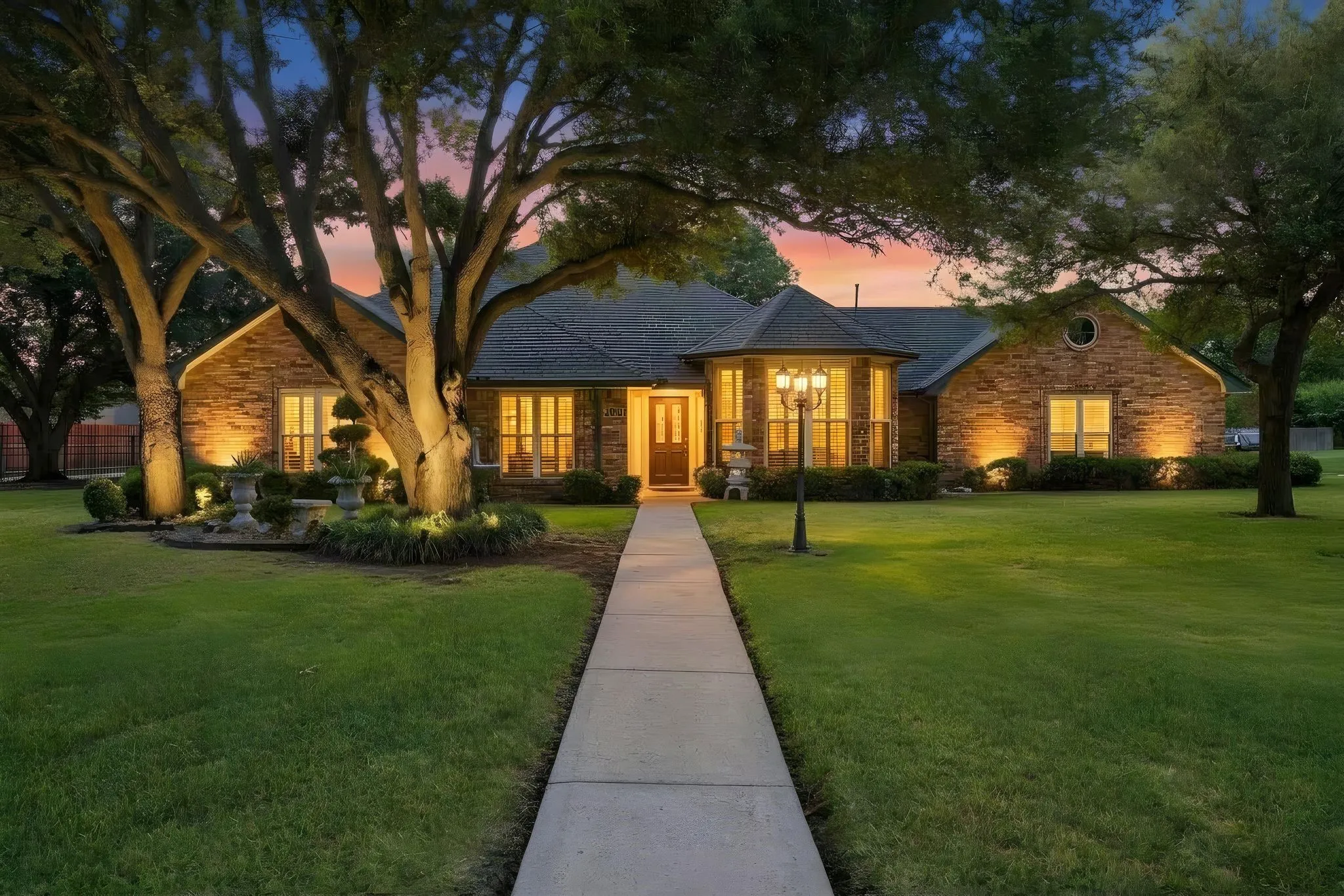 Single Family Residence For Sale