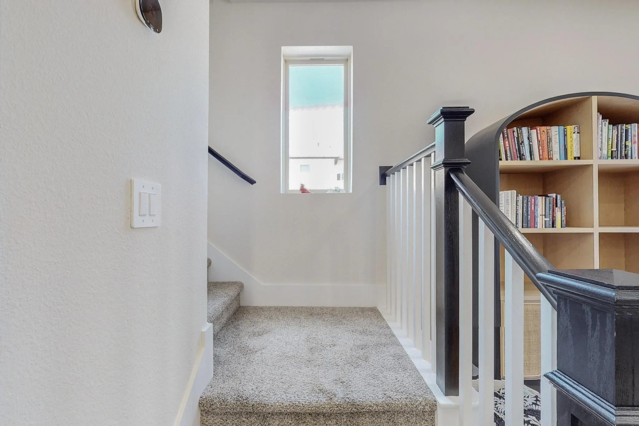 Townhouse For Sale in Dallas County , 12977 Wymeth Drive, Farmers Branch, Texas 75234, 3 Bedroom, 3 Bathroom, 2 Garage spaces, 1,863 Sqft, built in 2022, mls#21356328, Real Estate Agent in Farmers Branch, Homes For Sale in Dallas county, Homes For Sale in Farmers Branch, Realtor in Farmers Branch Texas, Real Estate Brokerage Independent Realty Texas, Luminita Cordes Realtor