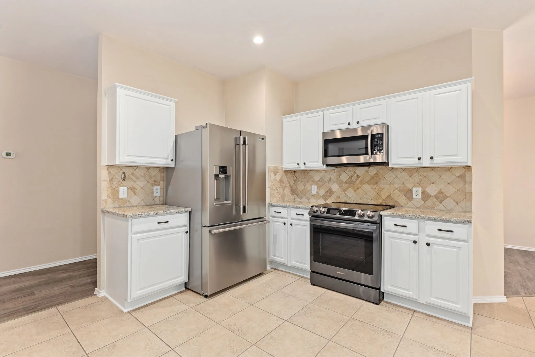 Single Family Residence For Rent in Collin County , 3905 Hawkins Drive, Mc Kinney, Texas 75072, 3 Bedroom, 2 Bathroom, 2 Garage spaces, 1,844 Sqft, built in 2001, mls#21370973, Real Estate Agent in Mc Kinney, Homes For Rent in Collin county, Homes For Rent in Mc Kinney, Realtor in Mc Kinney Texas, Real Estate Brokerage Independent Realty Texas, Luminita Cordes Realtor