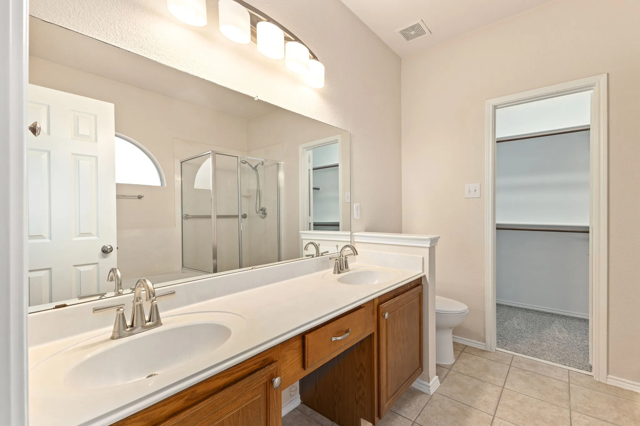 Single Family Residence For Rent in Collin County , 3905 Hawkins Drive, Mc Kinney, Texas 75072, 3 Bedroom, 2 Bathroom, 2 Garage spaces, 1,844 Sqft, built in 2001, mls#21370973, Real Estate Agent in Mc Kinney, Homes For Rent in Collin county, Homes For Rent in Mc Kinney, Realtor in Mc Kinney Texas, Real Estate Brokerage Independent Realty Texas, Luminita Cordes Realtor