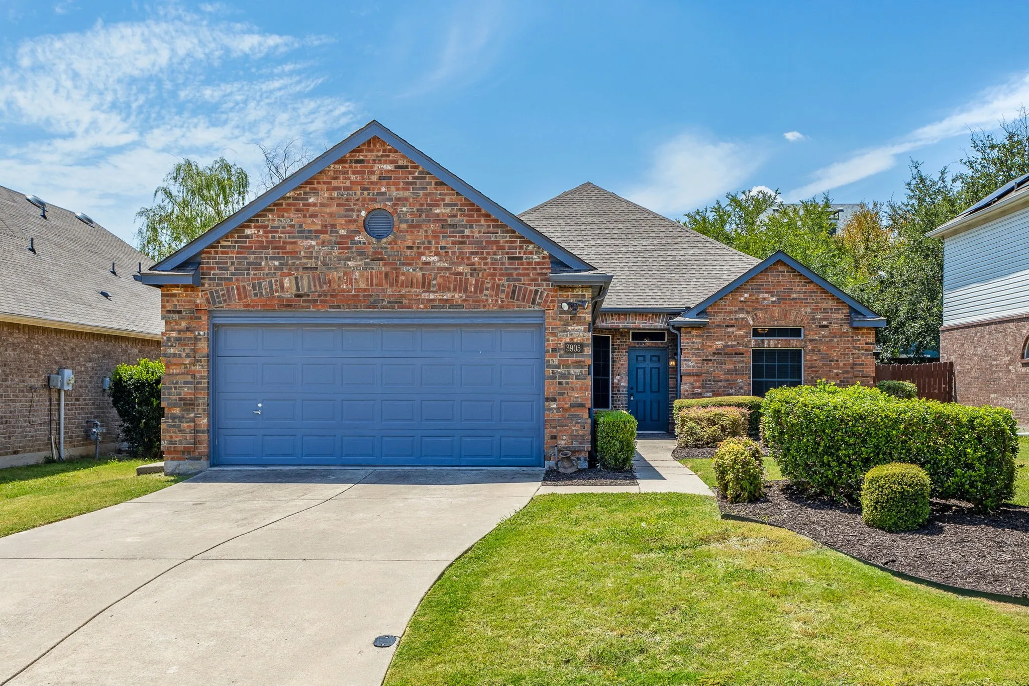 Single Family Residence For Rent in Collin County , 3905 Hawkins Drive, Mc Kinney, Texas 75072, 3 Bedroom, 2 Bathroom, 2 Garage spaces, 1,844 Sqft, built in 2001, mls#21370973, Real Estate Agent in Mc Kinney, Homes For Rent in Collin county, Homes For Rent in Mc Kinney, Realtor in Mc Kinney Texas, Real Estate Brokerage Independent Realty Texas, Luminita Cordes Realtor