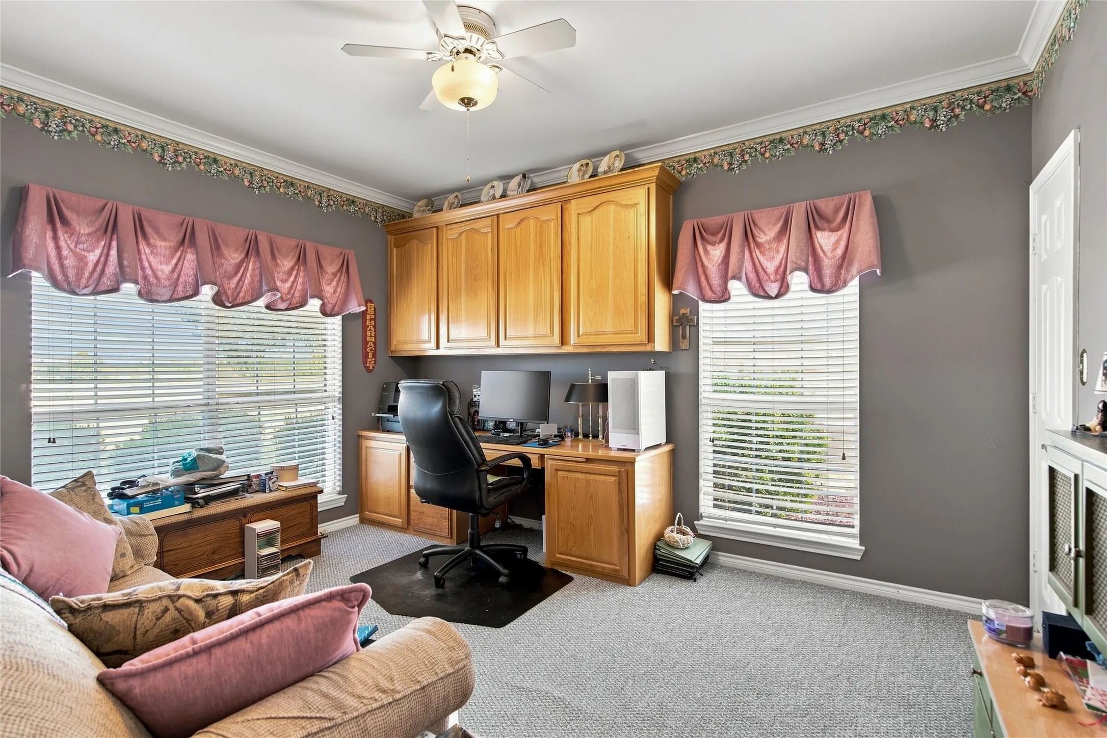 Single Family Residence For Sale in Fannin County , 16582 US Highway 82 E, Honey Grove, Texas 75446, 3 Bedroom, 3 Bathroom, 3 Garage spaces, 3,600 Sqft, built in 2000, mls#21370087, Real Estate Agent in Honey Grove, Homes For Sale in Fannin county, Homes For Sale in Honey Grove, Realtor in Honey Grove Texas, Real Estate Brokerage Independent Realty Texas, Luminita Cordes Realtor