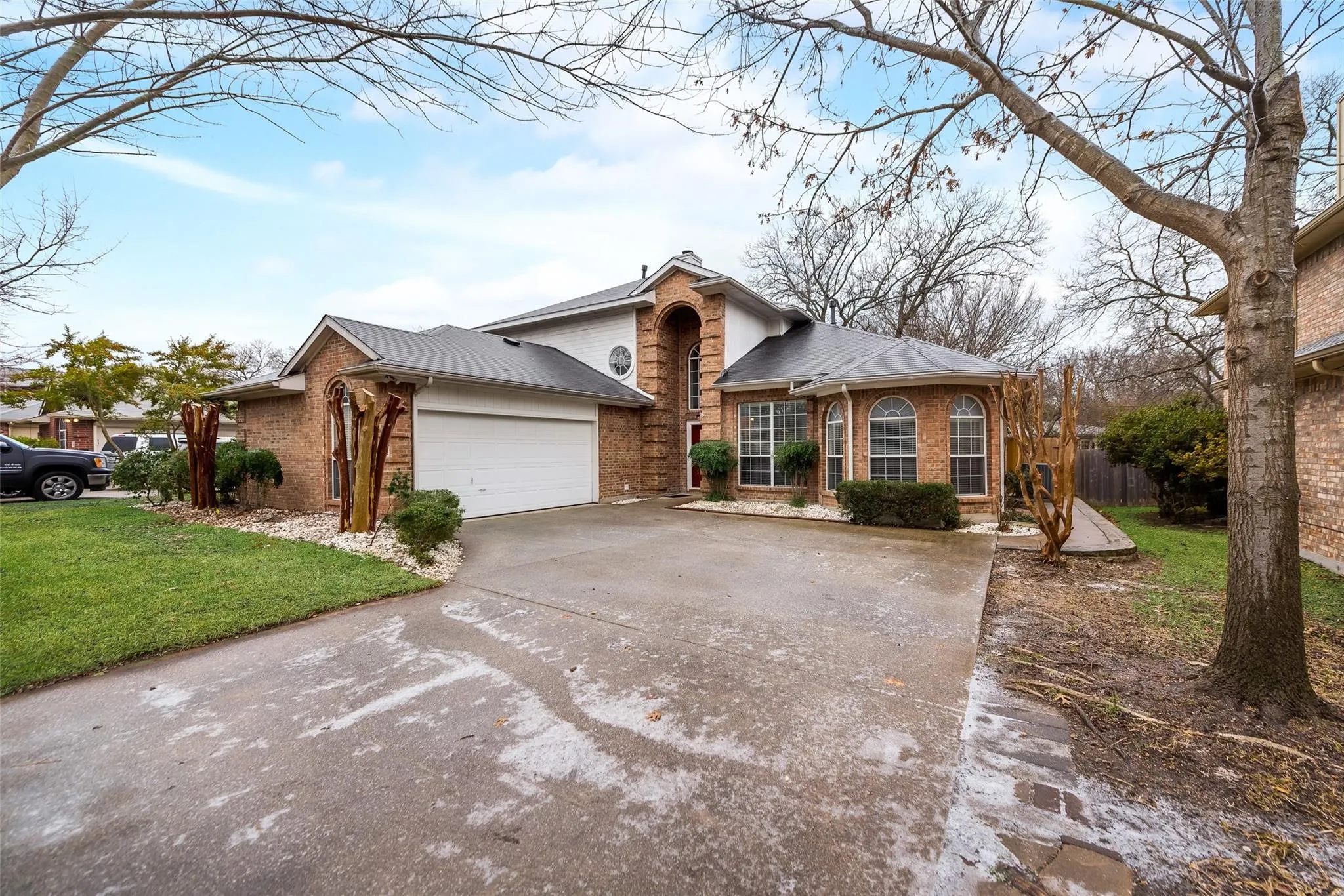 Single Family Residence For Rent in Rockwall County , 913 Wisperwood Drive, Rockwall, Texas 75087, 4 Bedroom, 3 Bathroom, 2 Garage spaces, 2,795 Sqft, built in 2000, mls#21367398, Real Estate Agent in Rockwall, Homes For Rent in Rockwall county, Homes For Rent in Rockwall, Realtor in Rockwall Texas, Real Estate Brokerage Independent Realty Texas, Luminita Cordes Realtor