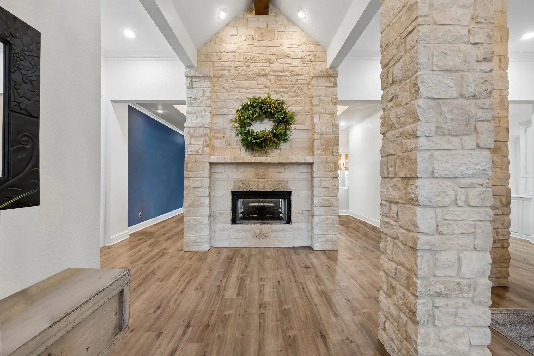 Single Family Residence For Sale in Ellis County , 2430 Savanna Circle, Midlothian, Texas 76065, 4 Bedroom, 3 Bathroom, 3 Garage spaces, 3,868 Sqft, built in 2001, mls#21372726, Real Estate Agent in Midlothian, Homes For Sale in Ellis county, Homes For Sale in Midlothian, Realtor in Midlothian Texas, Real Estate Brokerage Independent Realty Texas, Luminita Cordes Realtor